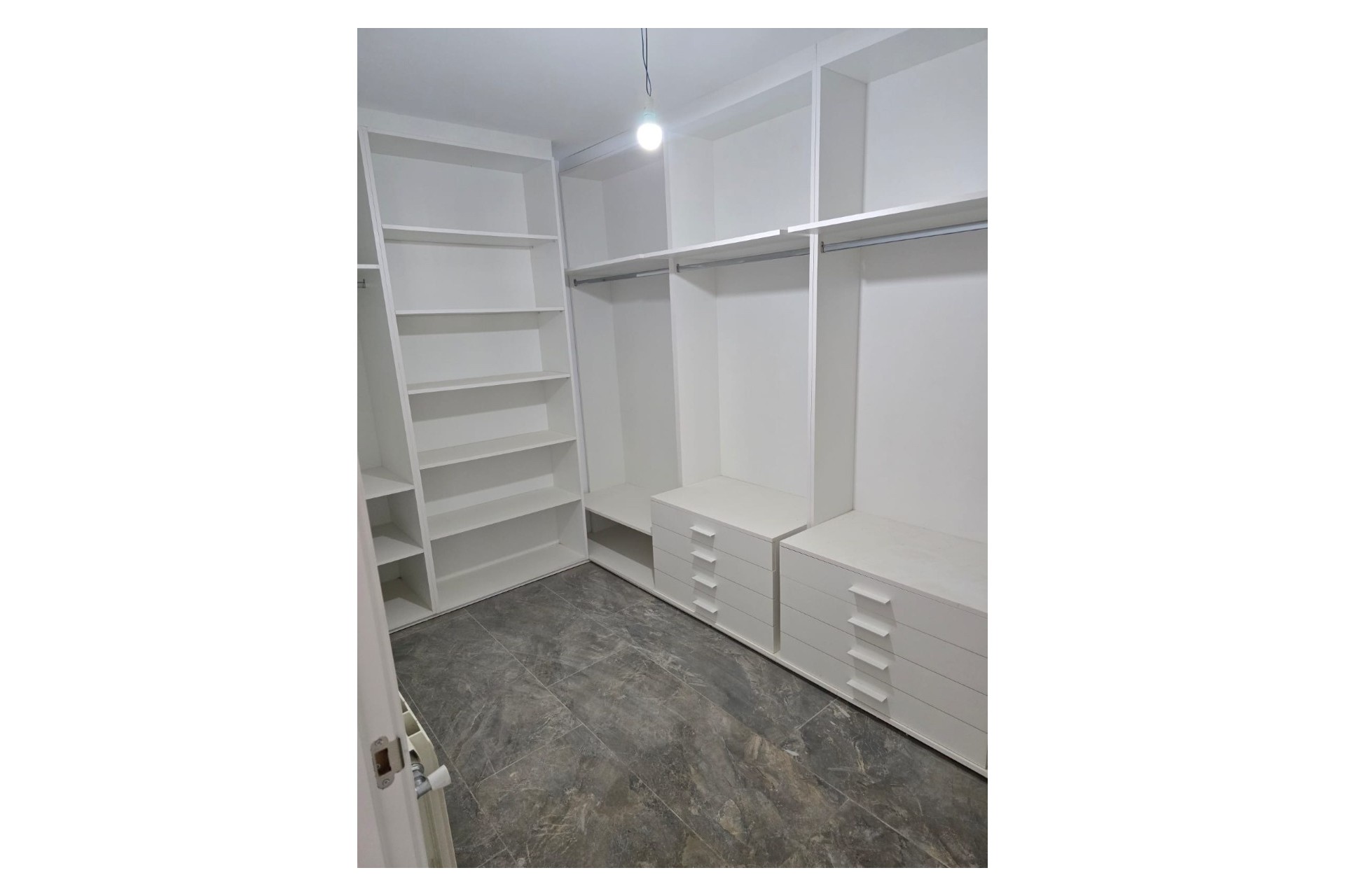 Reventa - Villa -
La Nucía - La Colina