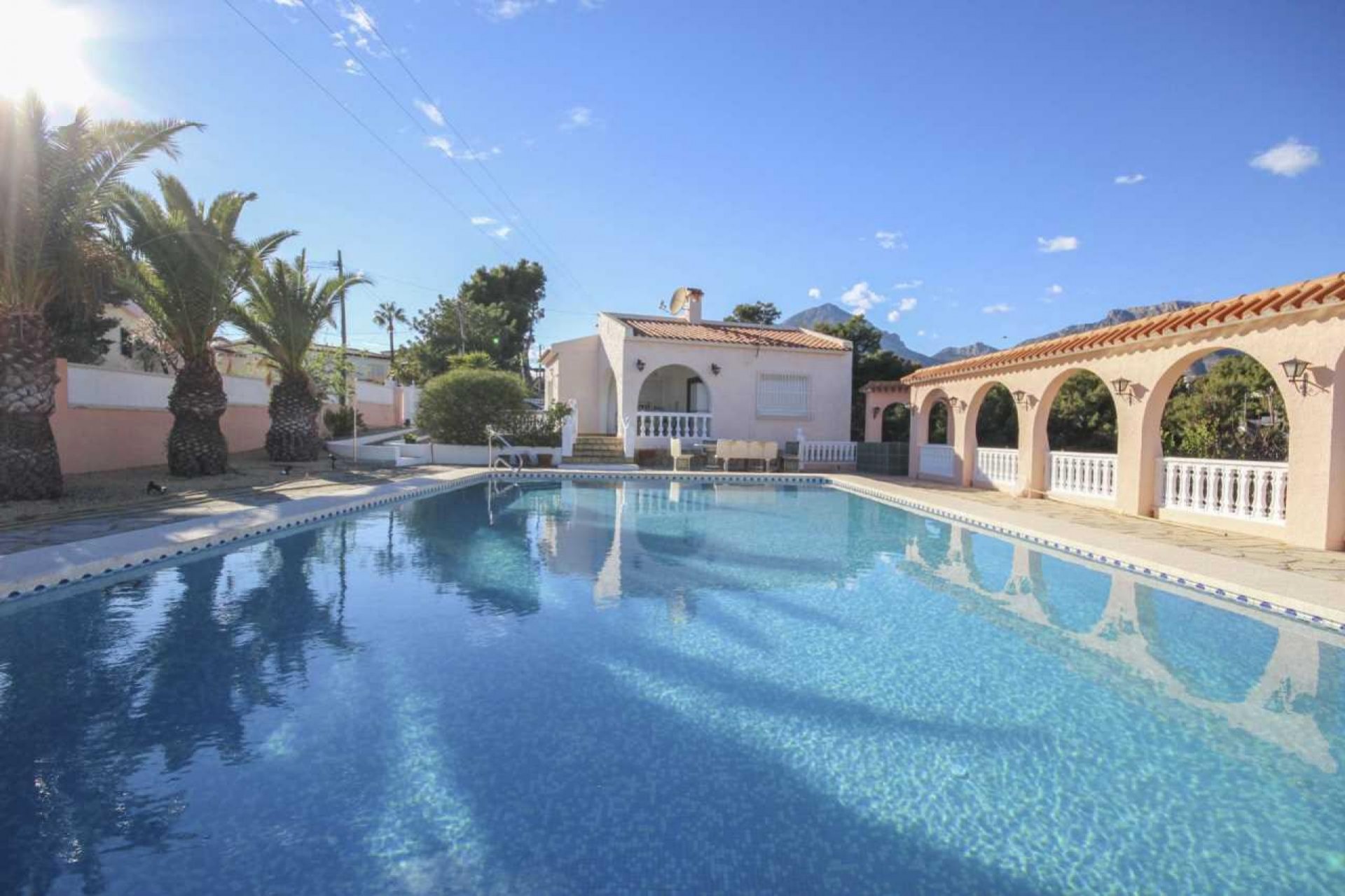 Reventa - Villa -
La Nucía