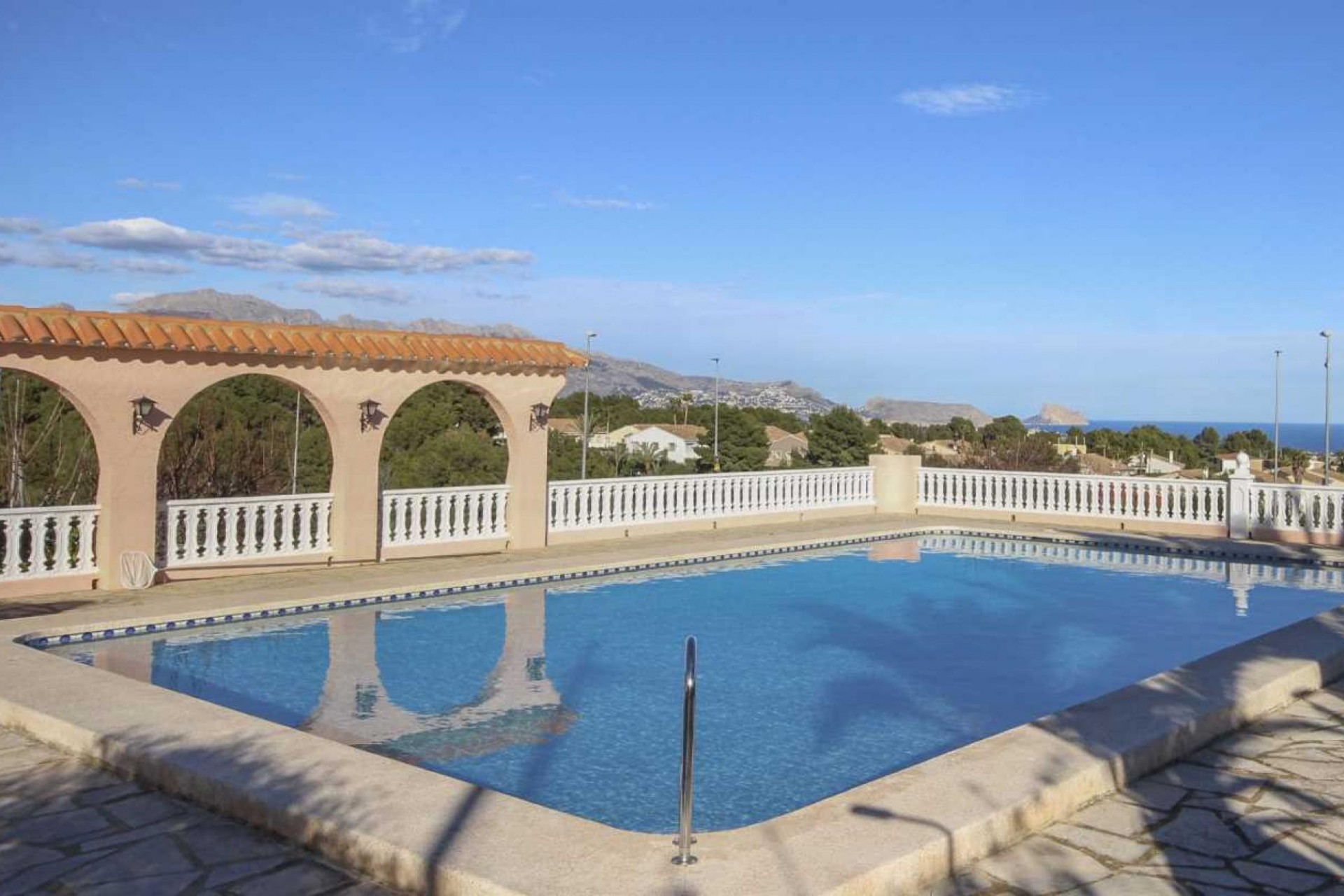 Reventa - Villa -
La Nucía