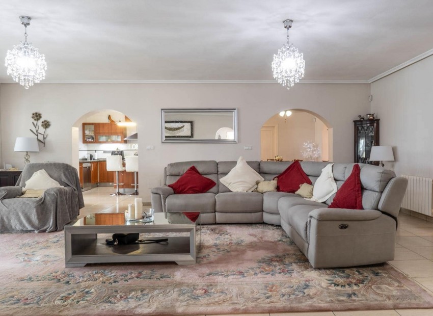 Reventa - Villa -
Lo Santiago,