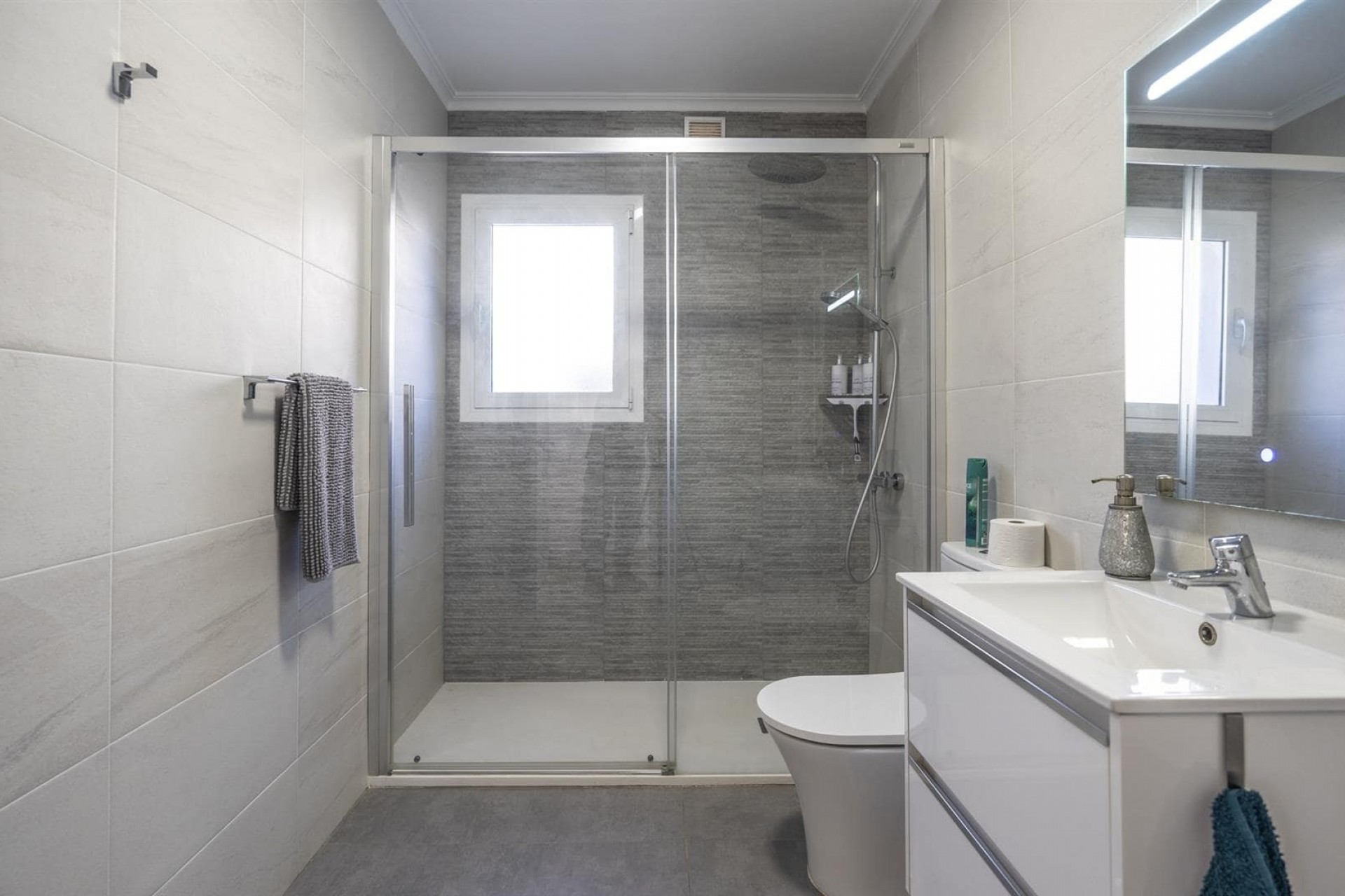 Reventa - Villa -
Lo Santiago,