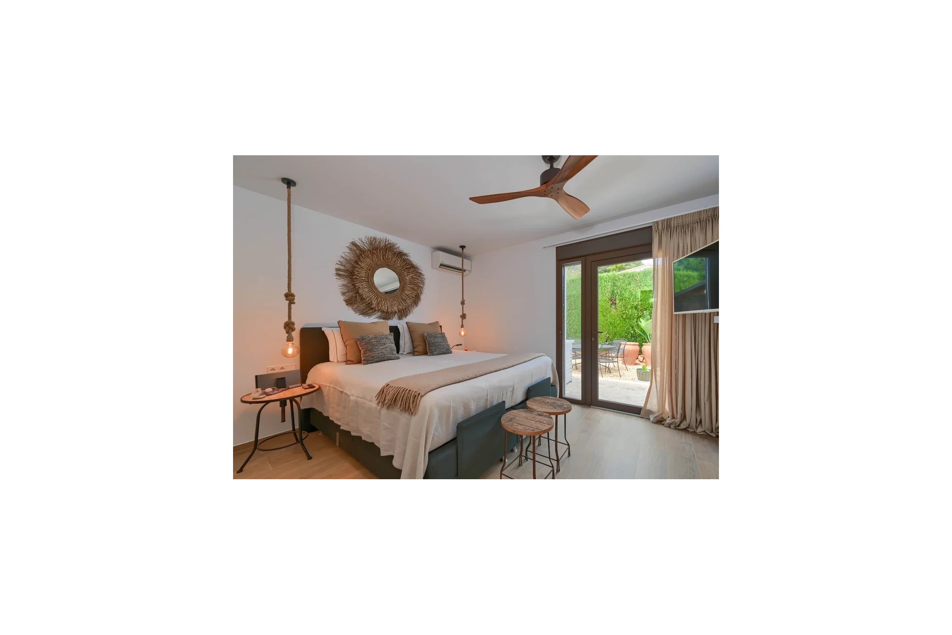 Reventa - Villa -
Moraira - Benimeit - Tabaira