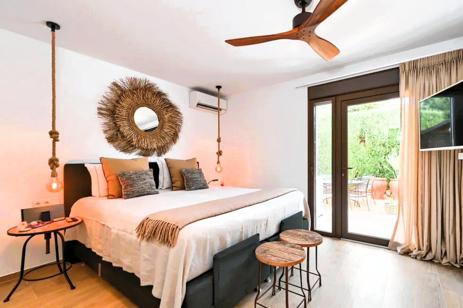 Reventa - Villa -
Moraira - Benimeit - Tabaira