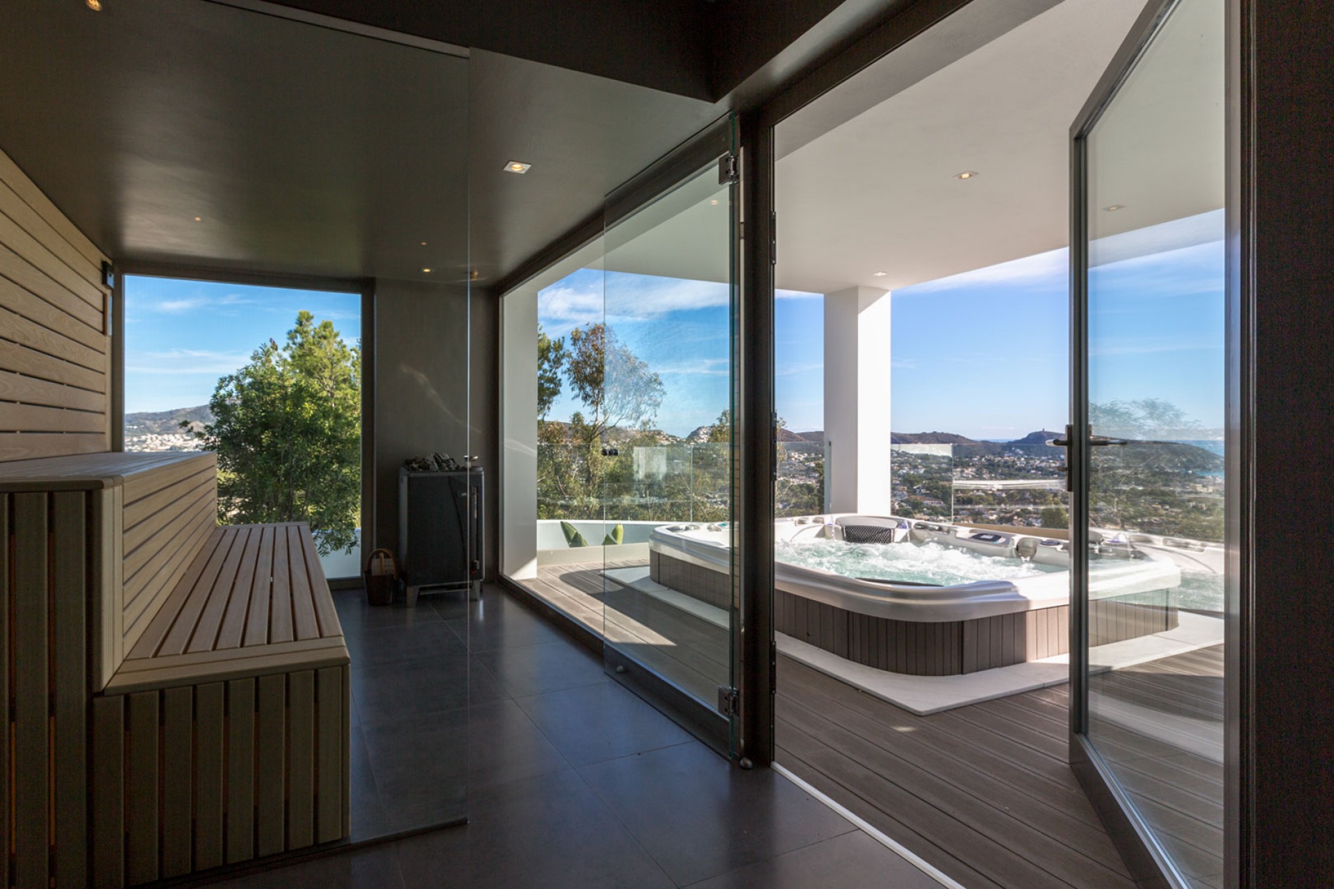 Reventa - Villa -
Moraira - El Tesoro