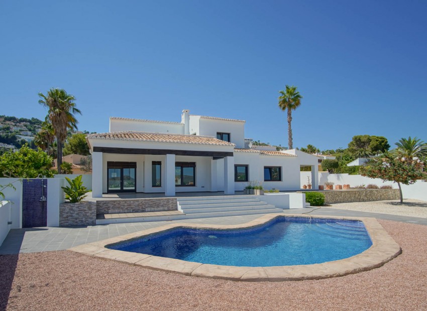 Reventa - Villa -
Moraira - La Sabatera
