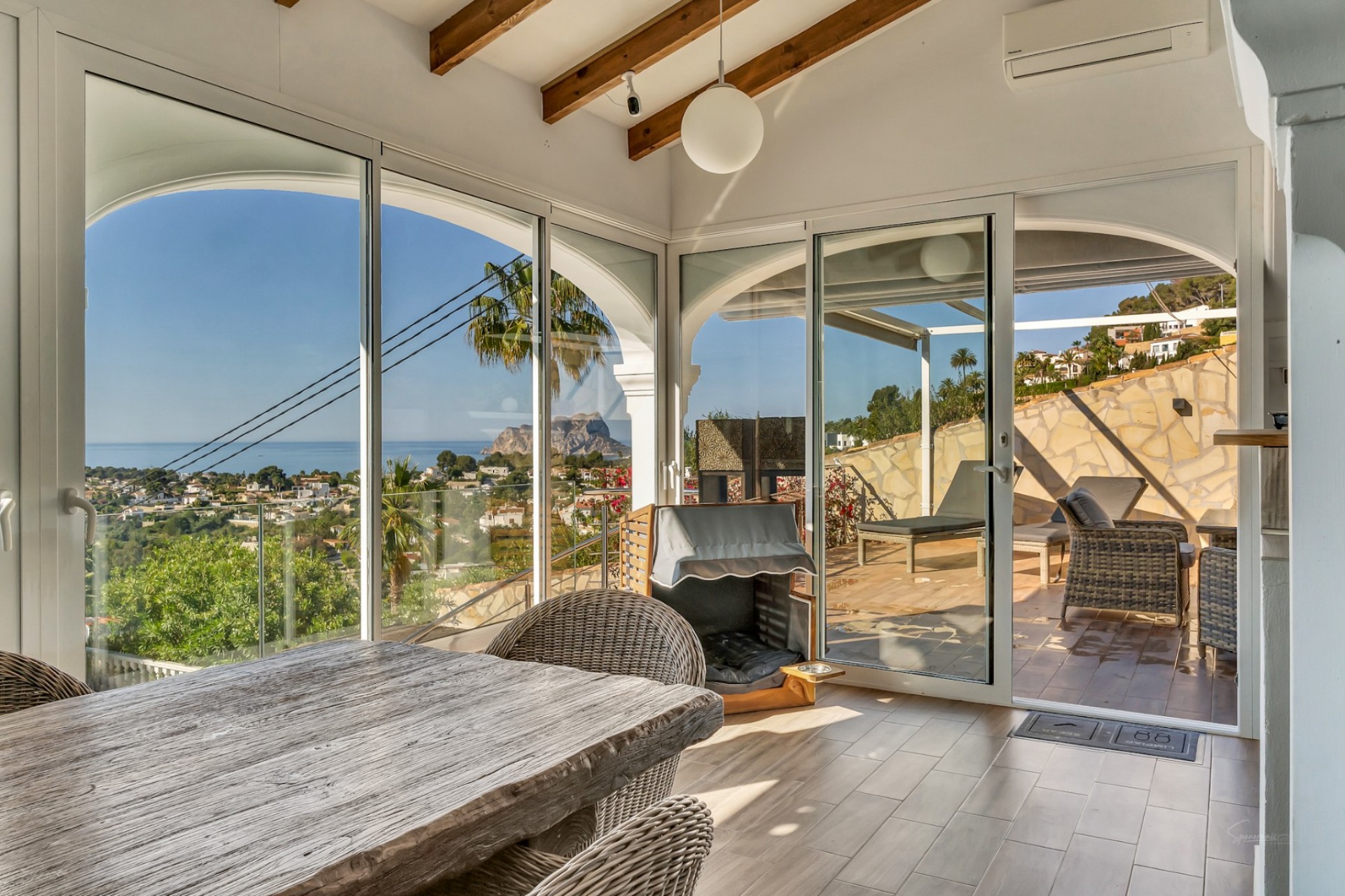 Reventa - Villa -
Moraira - Pinar de l’Advocat