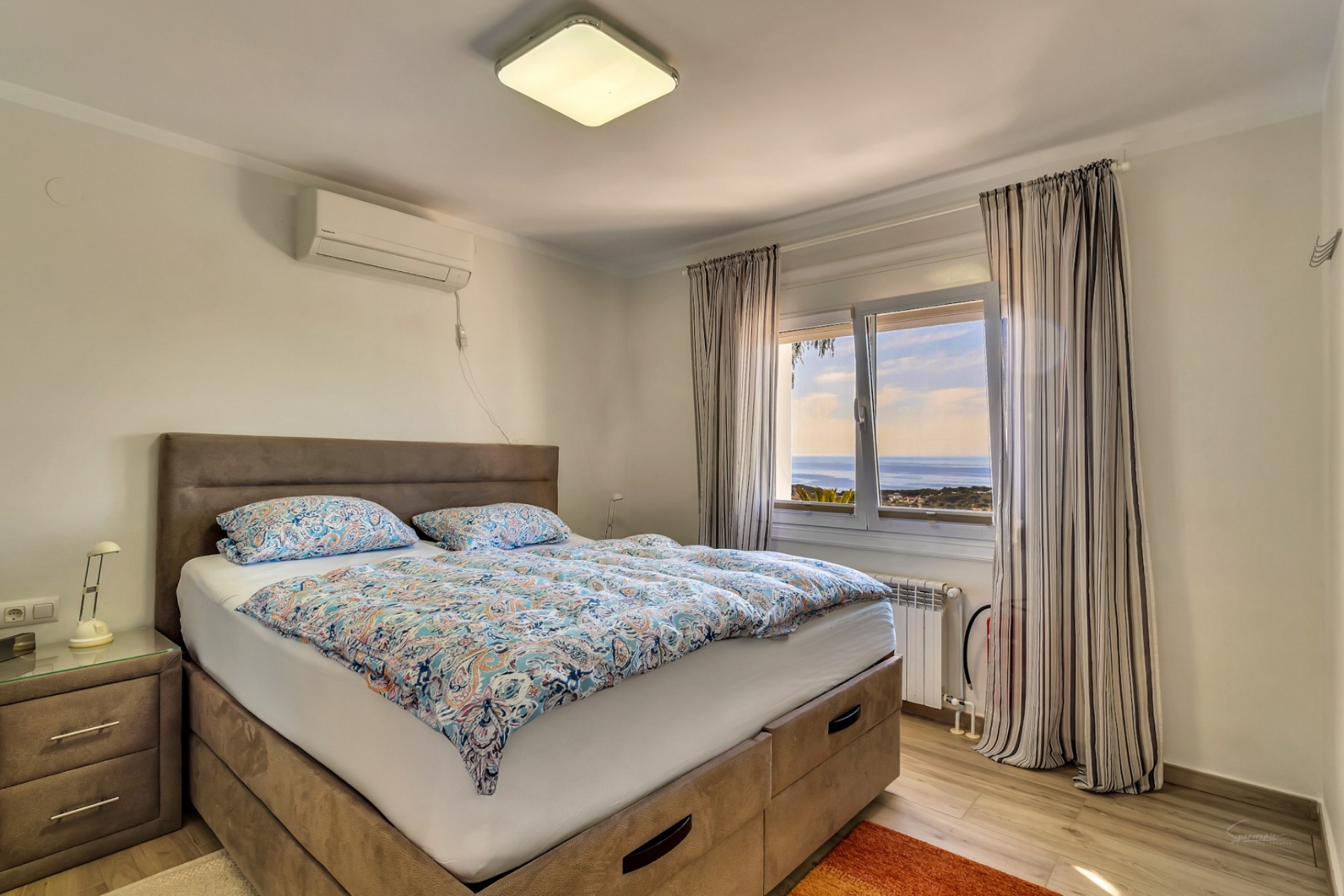 Reventa - Villa -
Moraira - Pinar de l’Advocat