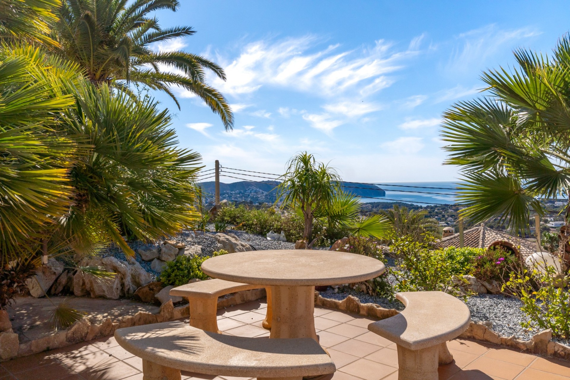 Reventa - Villa -
Moraira - Pinar de l’Advocat