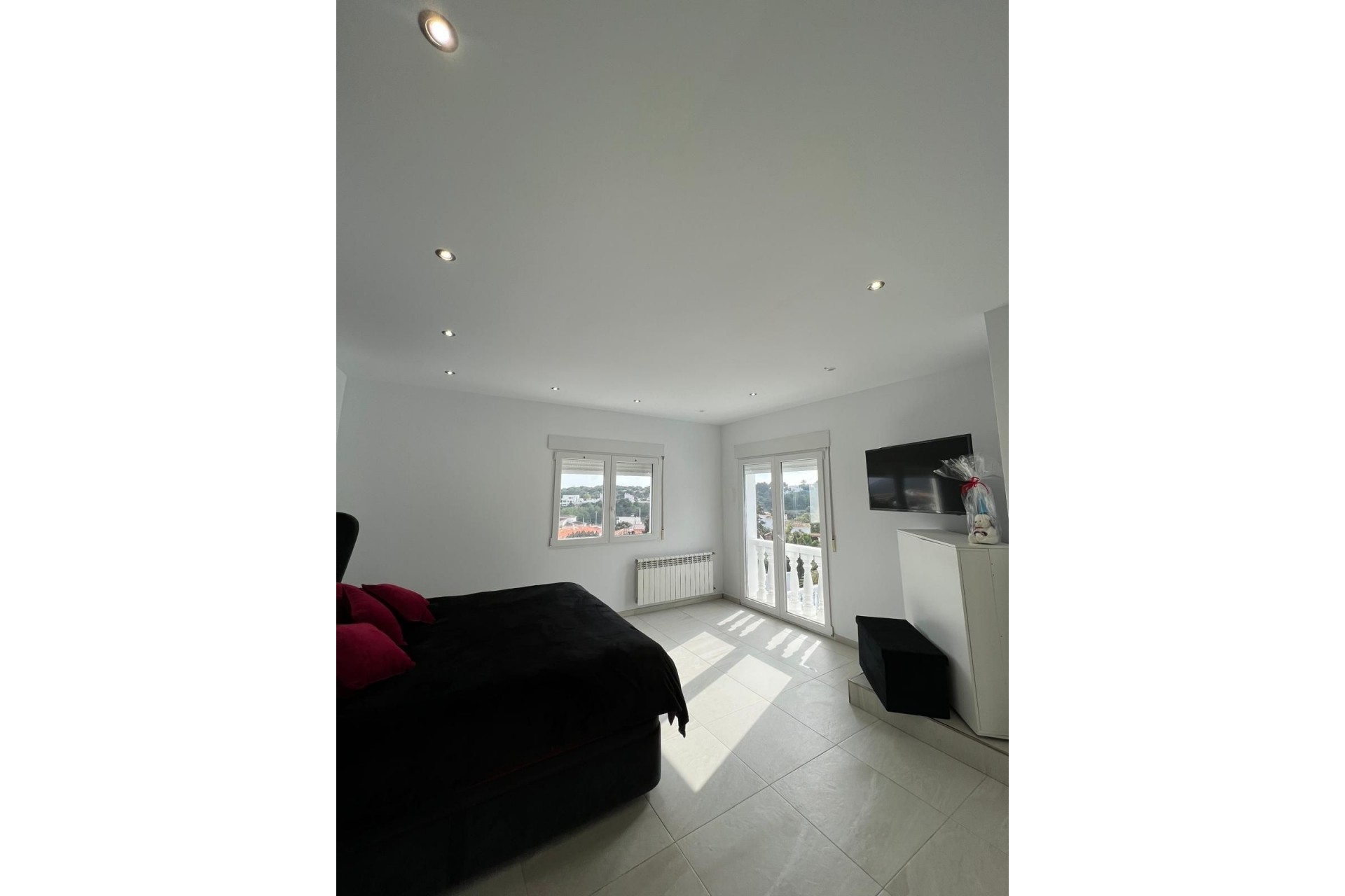 Reventa - Villa -
Moraira - Pinar del Advocat - Cometa