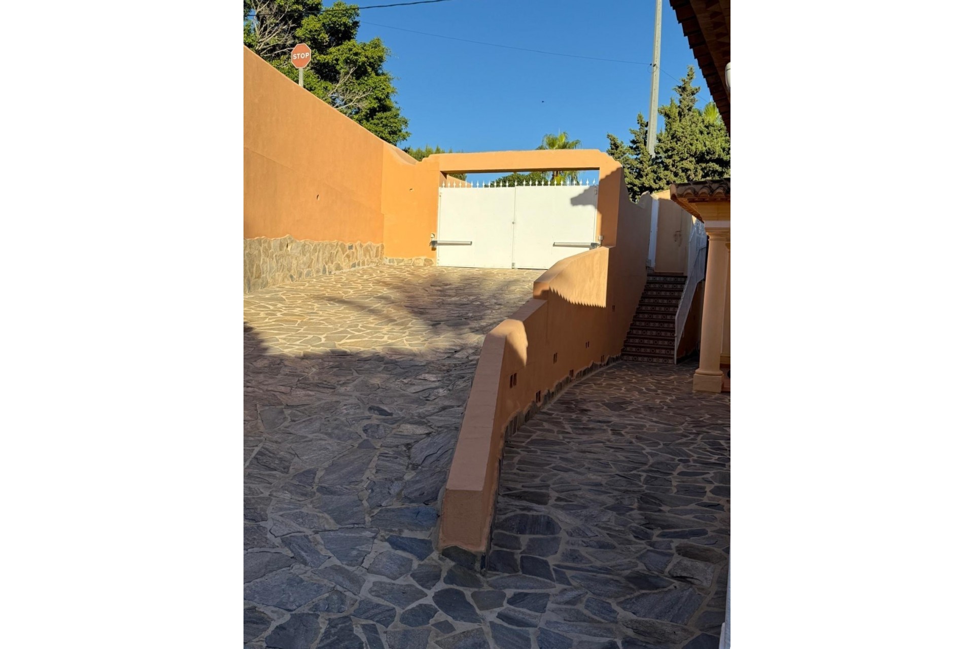 Reventa - Villa -
Moraira - Pinar del Advocat - Cometa
