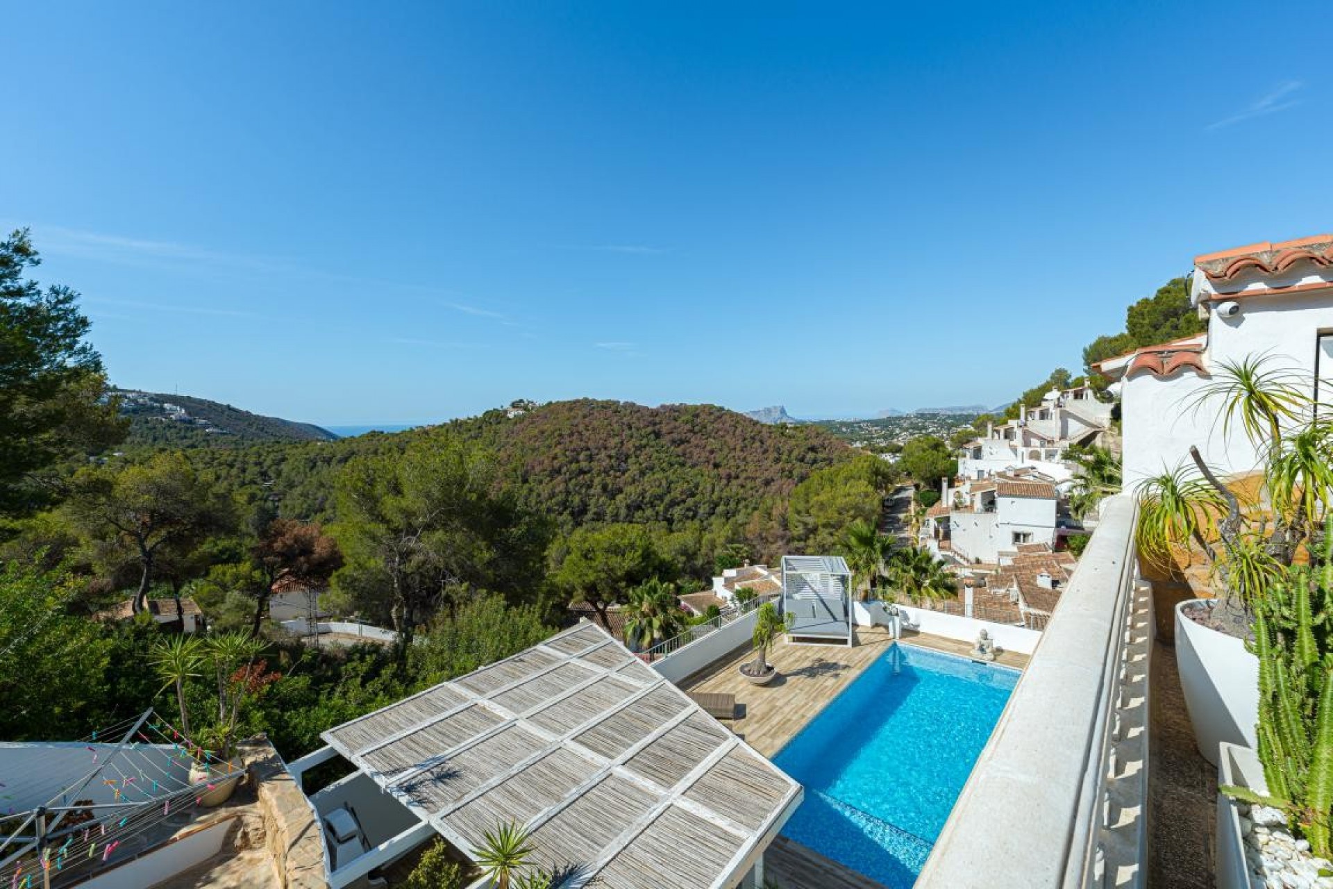 Reventa - Villa -
Moraira