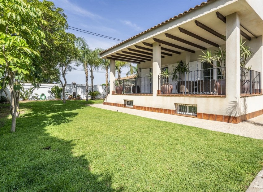 Reventa - Villa -
Murcia - Beniel