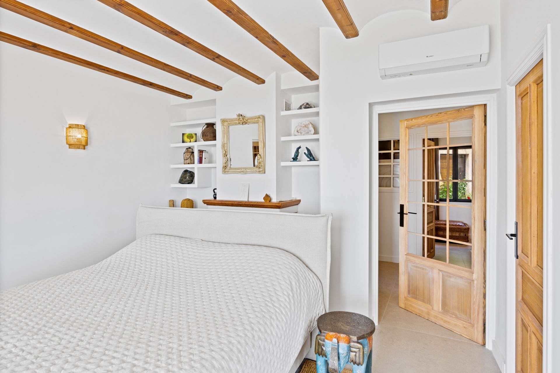 Reventa - Villa -
Oliva - Oliva Pueblo