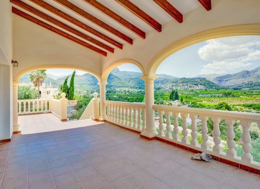 Reventa - Villa -
Orba