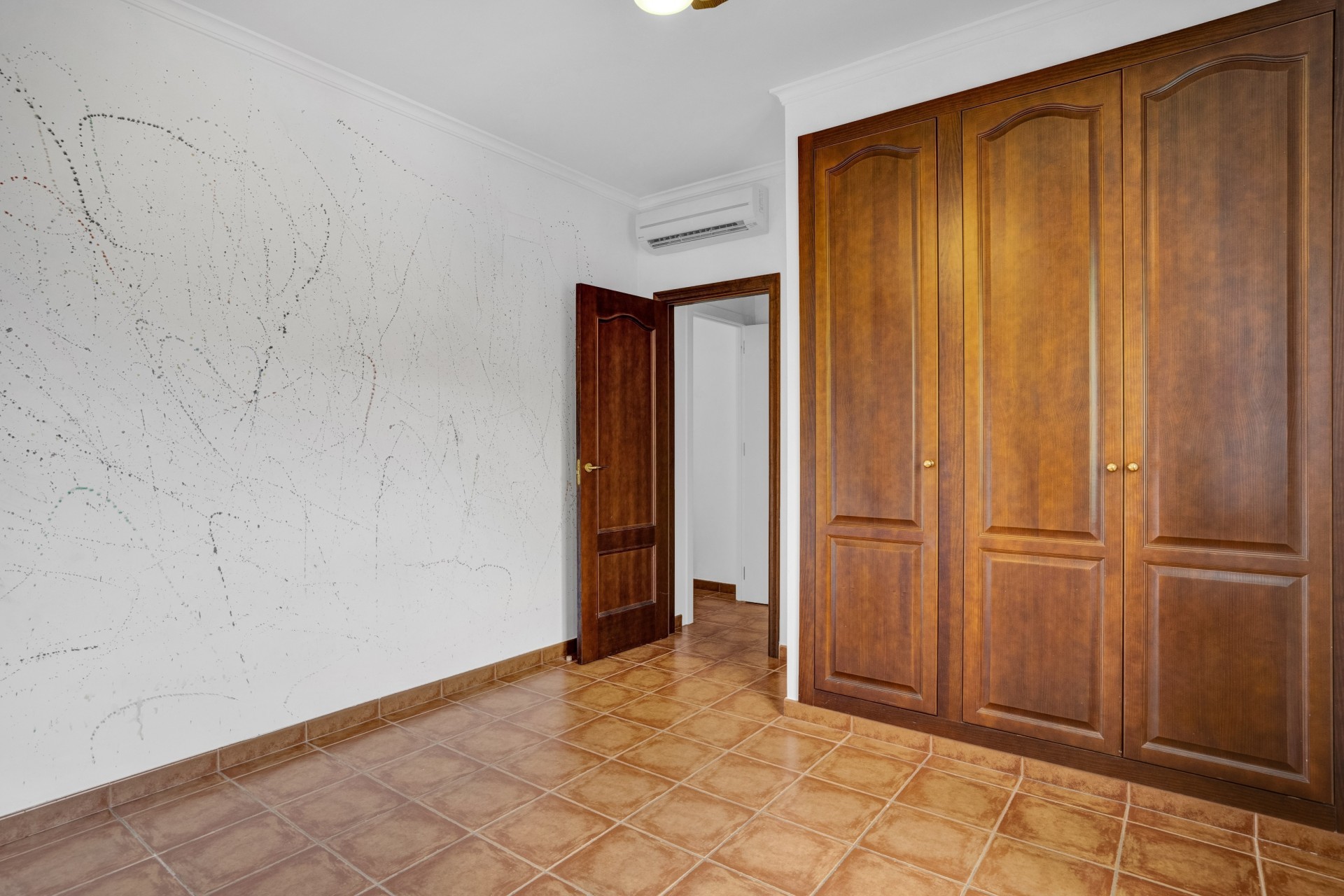 Reventa - Villa -
Orba