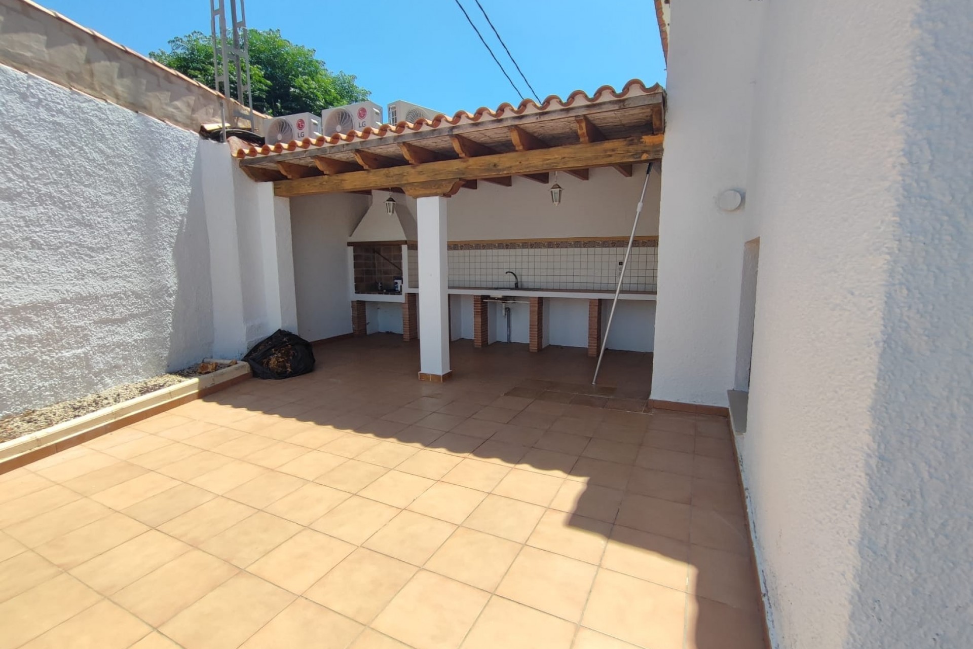 Reventa - Villa -
Orba