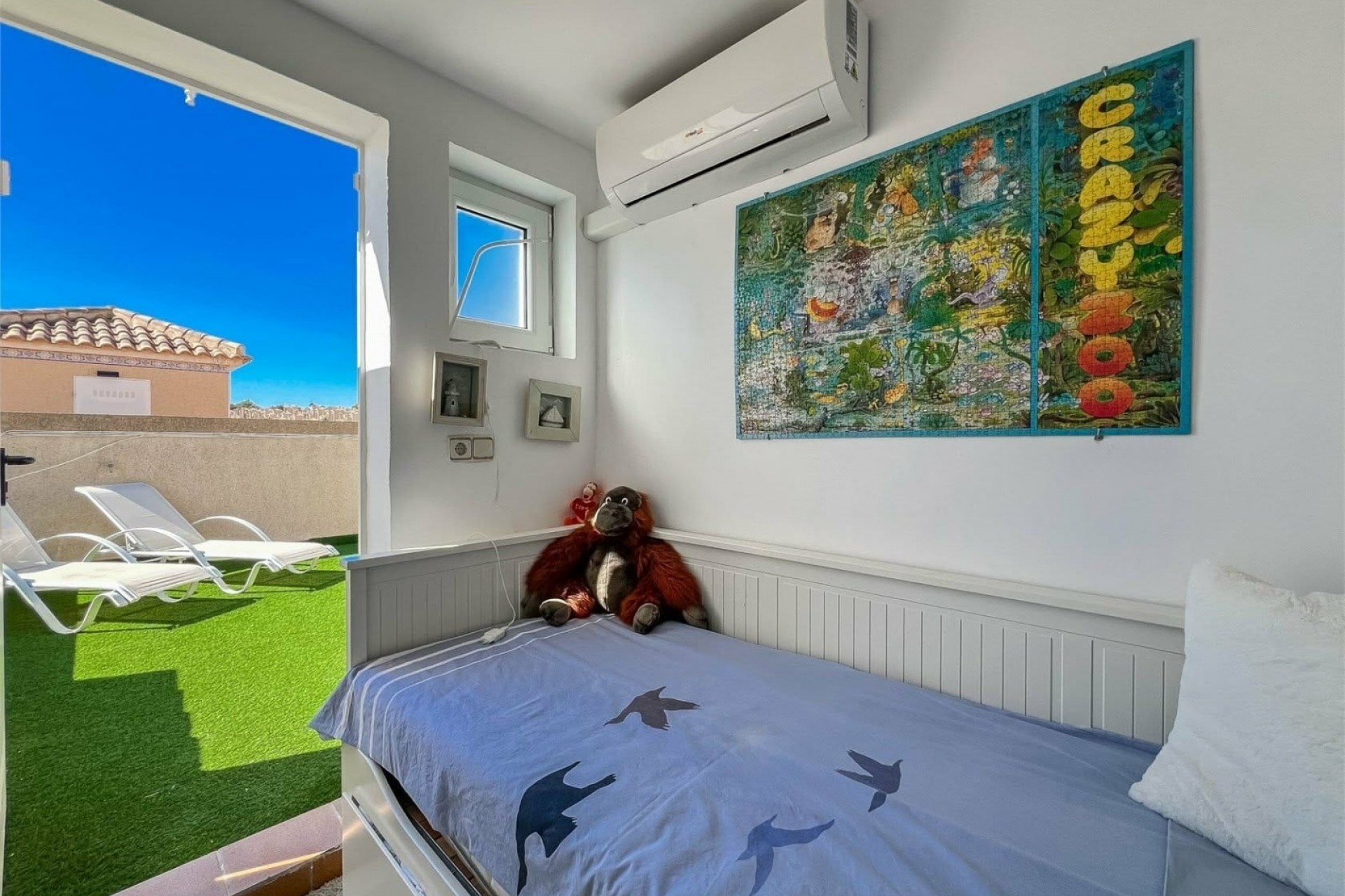 Reventa - Villa -
ORIHUELA COSTA - VILLAMARTÍN