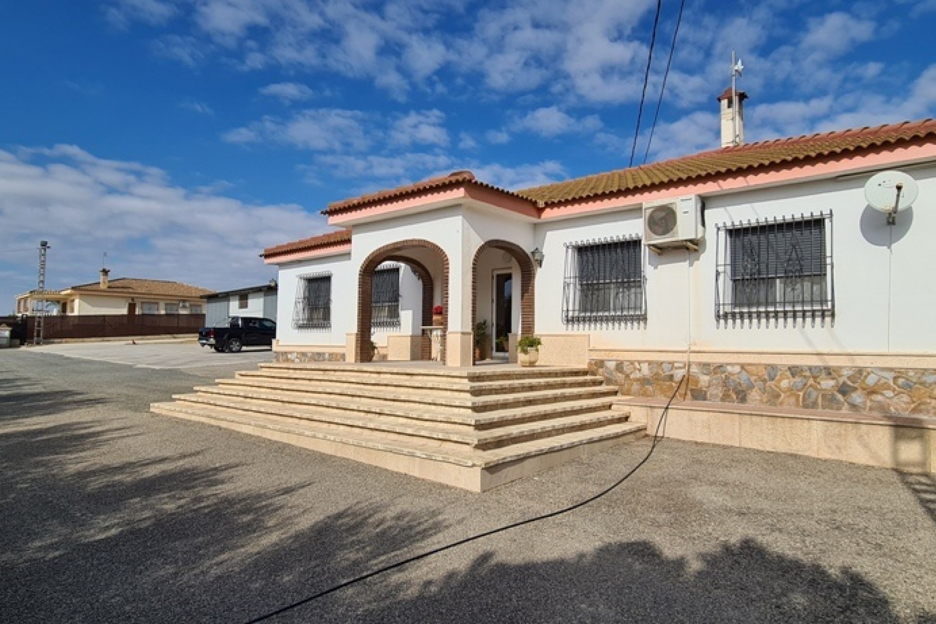 Reventa - Villa -
ORIHUELA - La Matanza