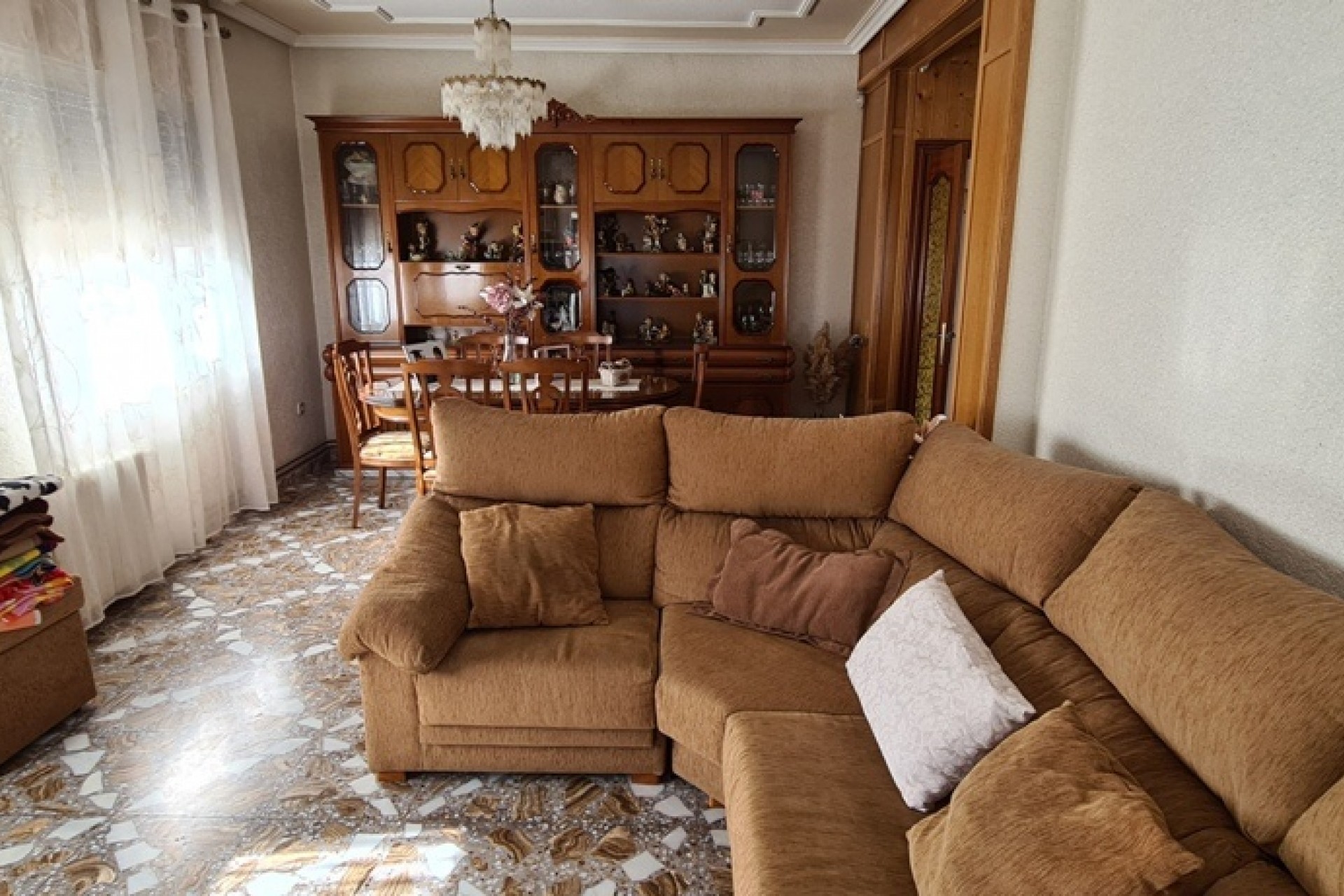 Reventa - Villa -
ORIHUELA - La Matanza