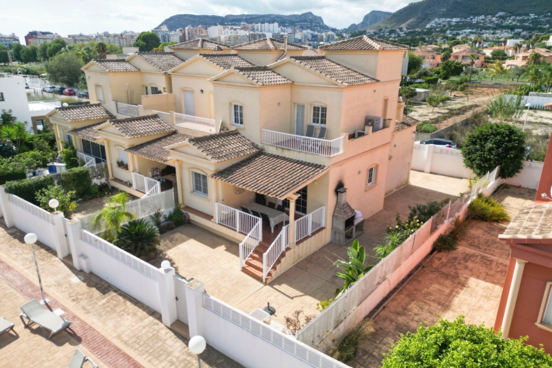 Reventa - Villa pareada -
Calpe - Casanova