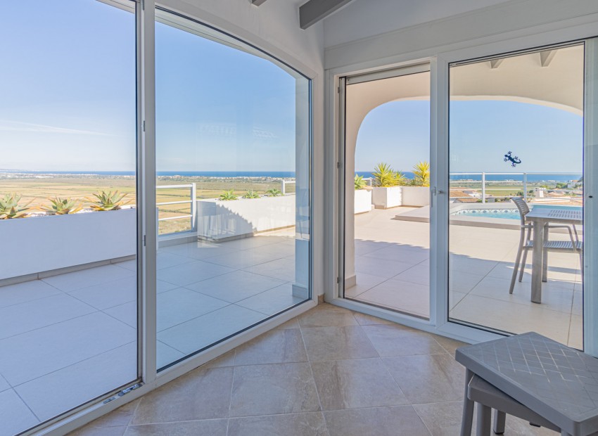 Reventa - Villa -
Pego - Monte Pego