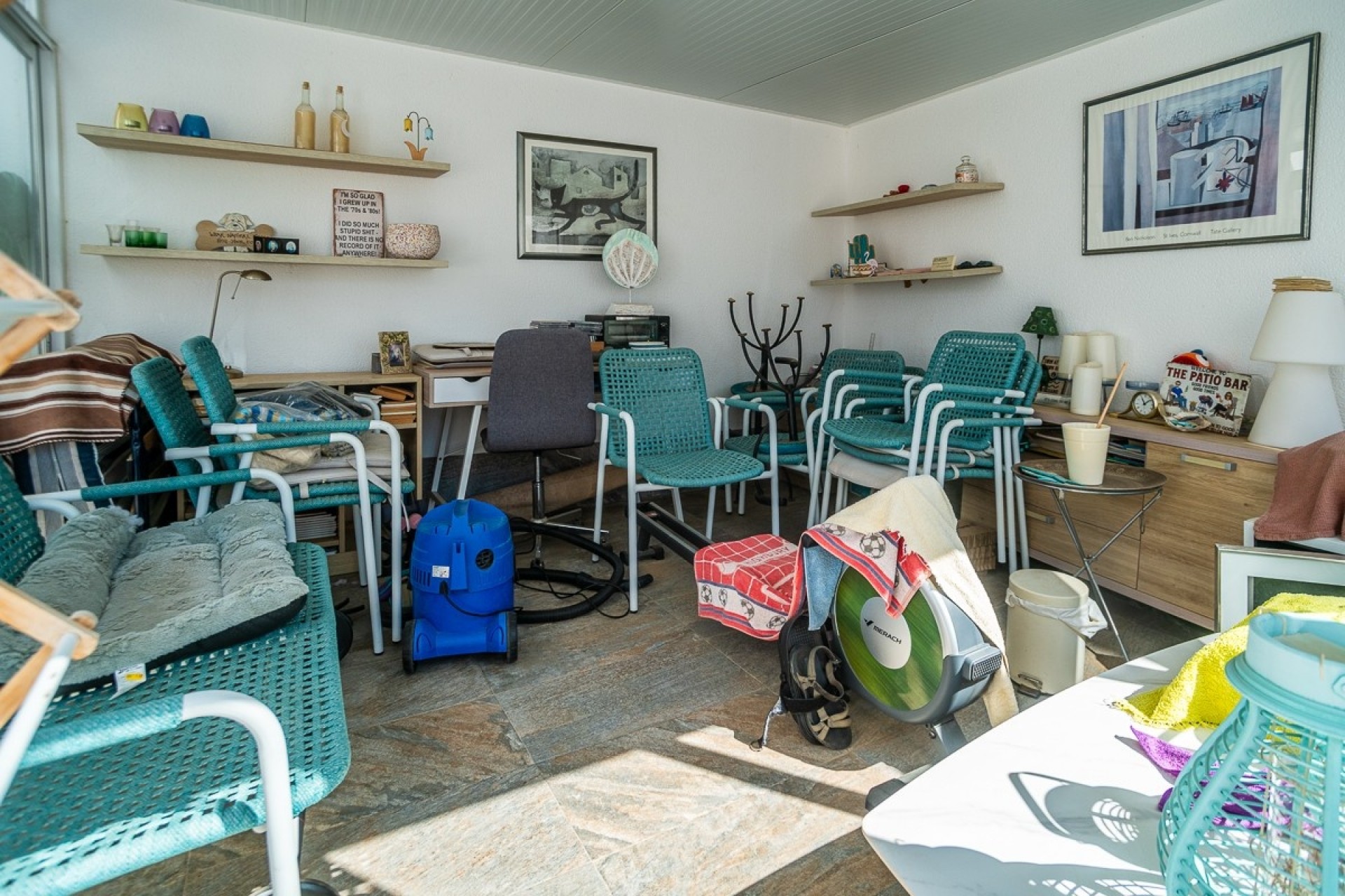 Reventa - Villa -
PILAR DE LA HORADADA