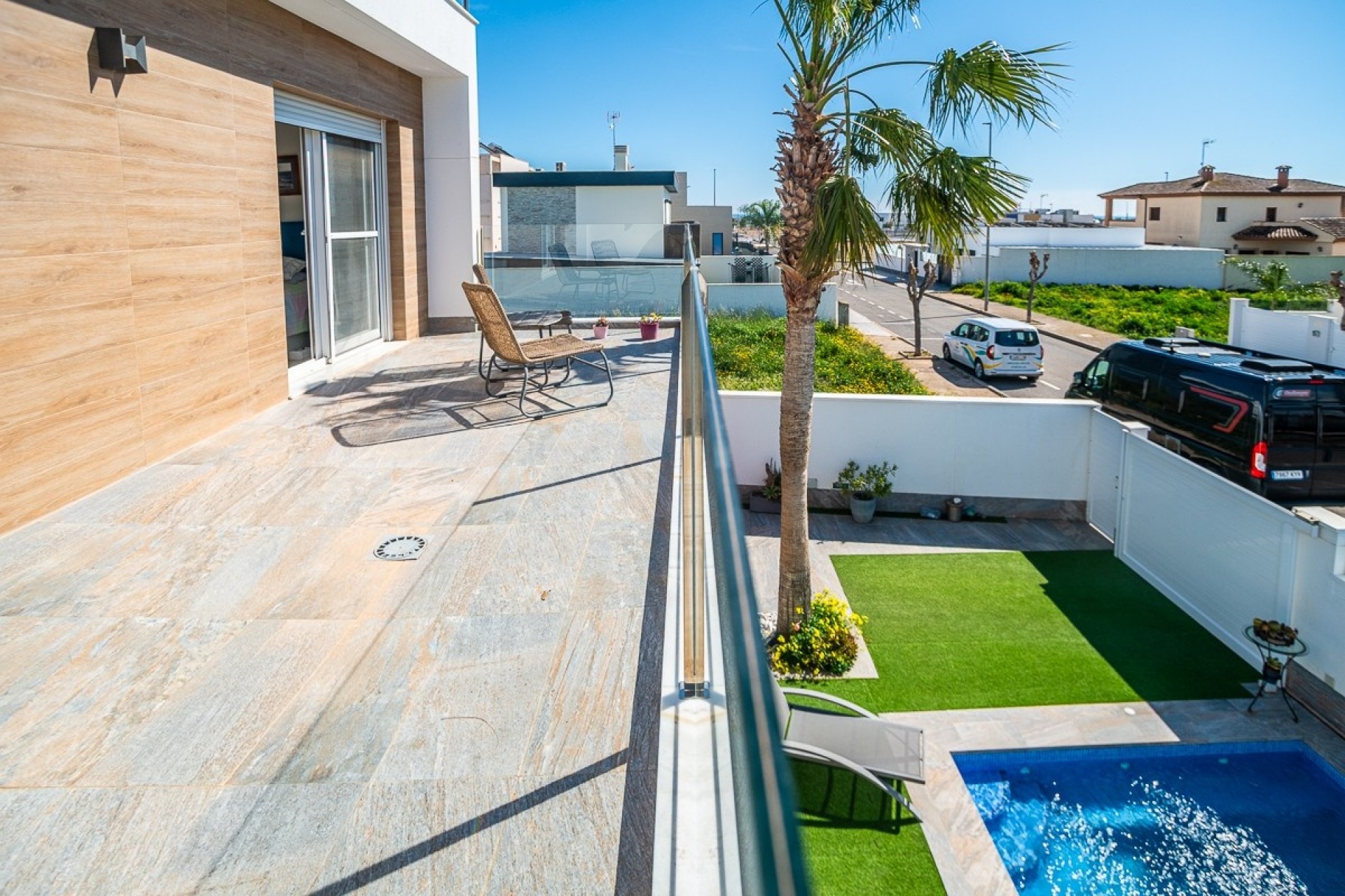 Reventa - Villa -
PILAR DE LA HORADADA