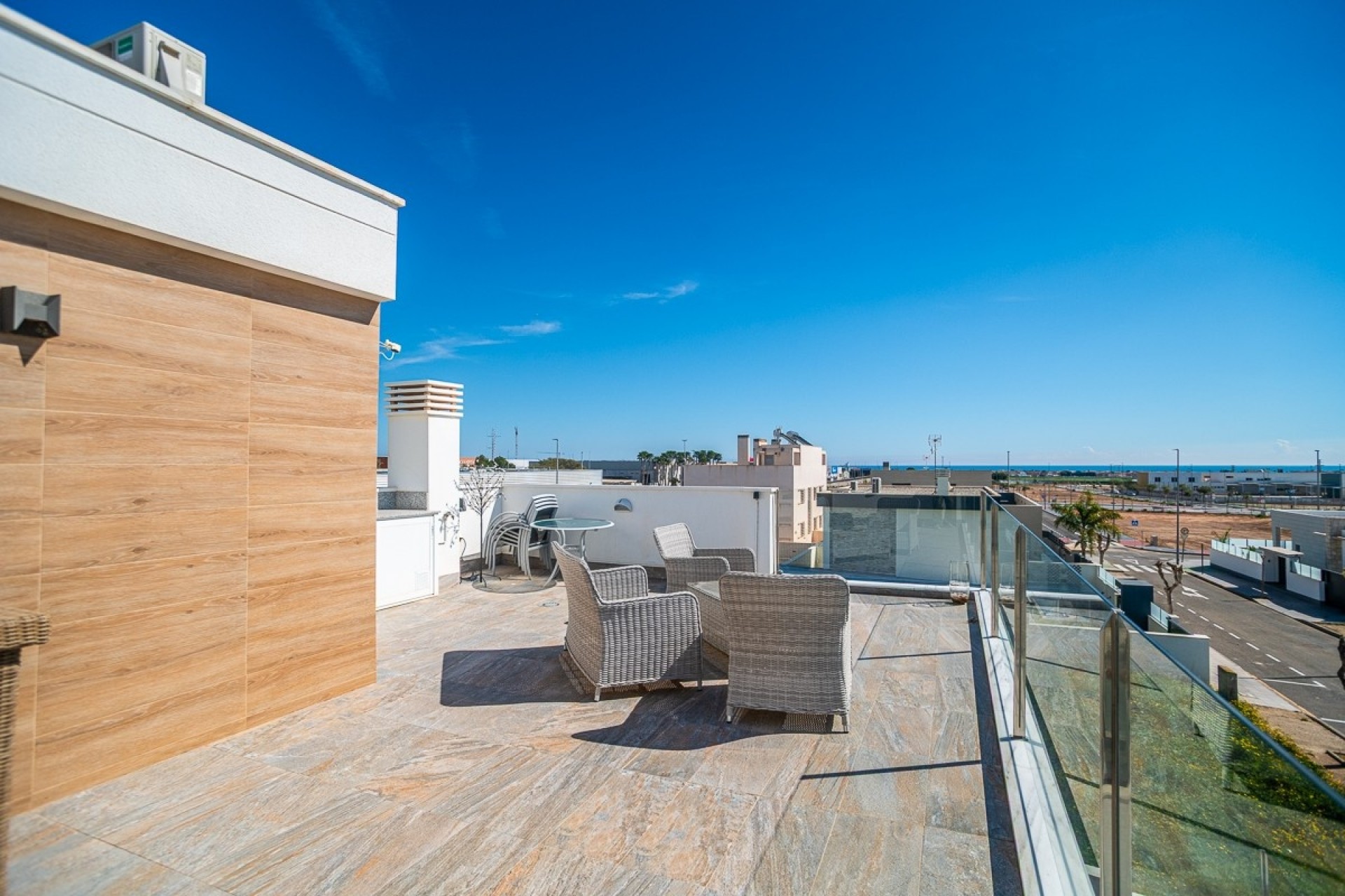 Reventa - Villa -
PILAR DE LA HORADADA