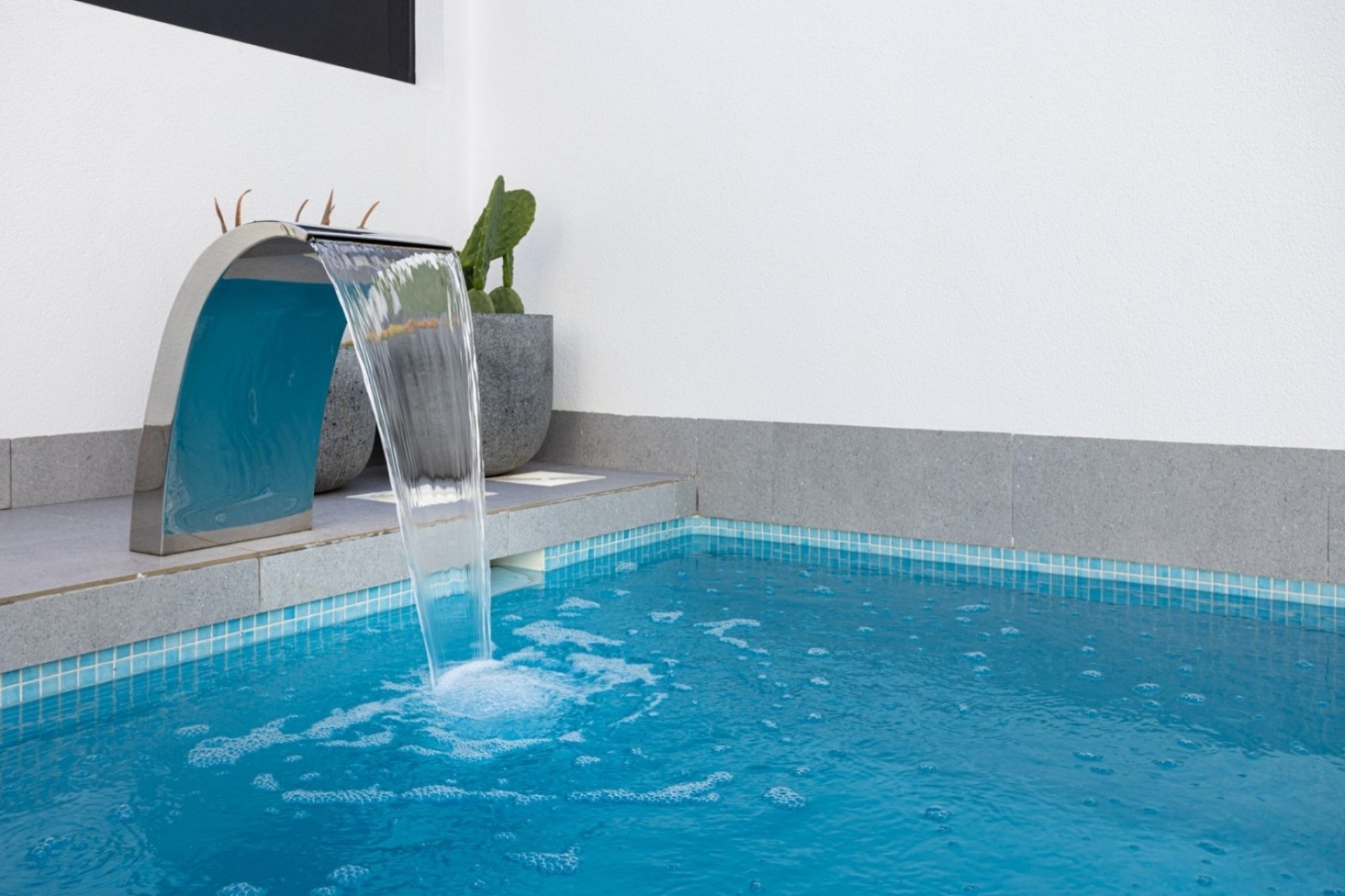 Reventa - Villa -
Roldán