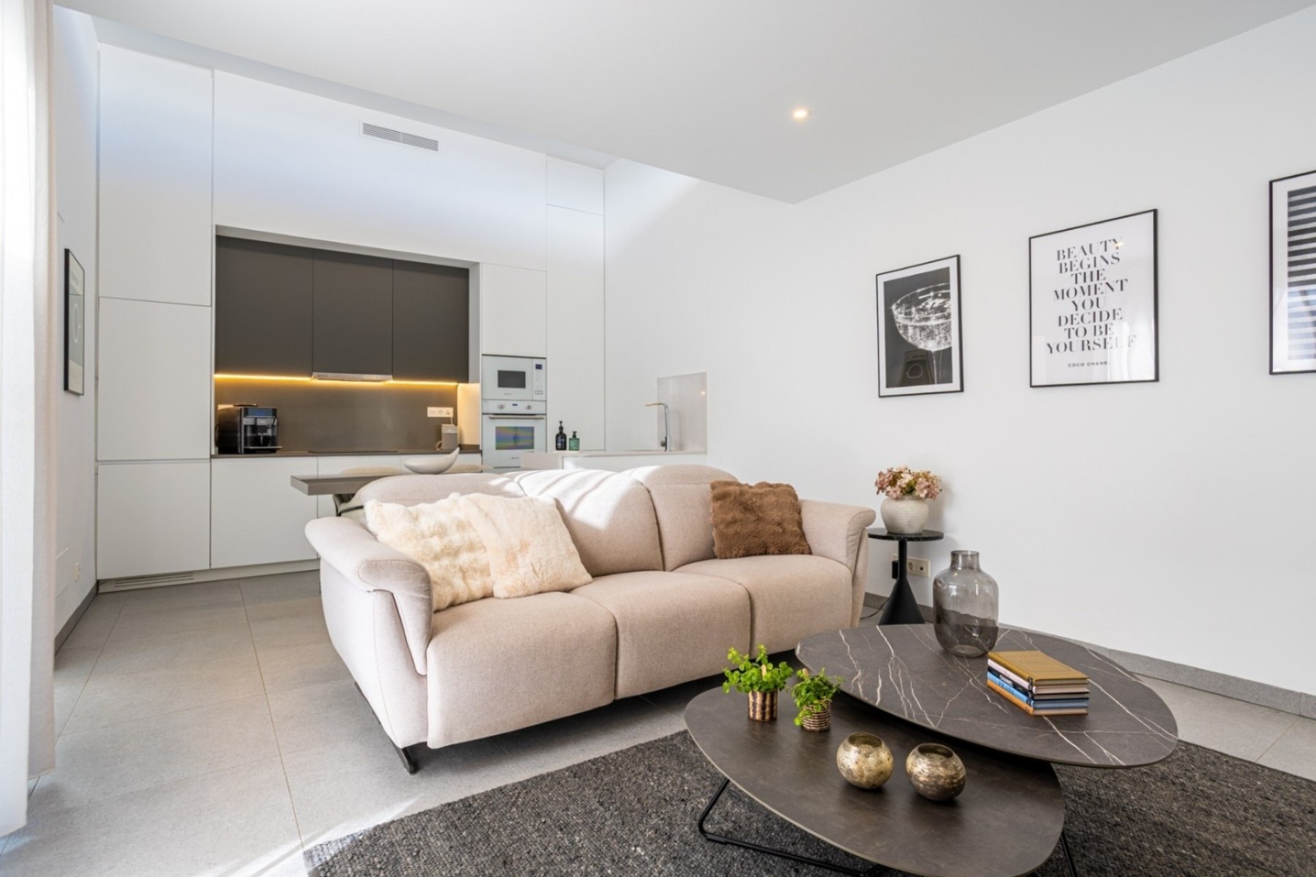 Reventa - Villa -
Roldán