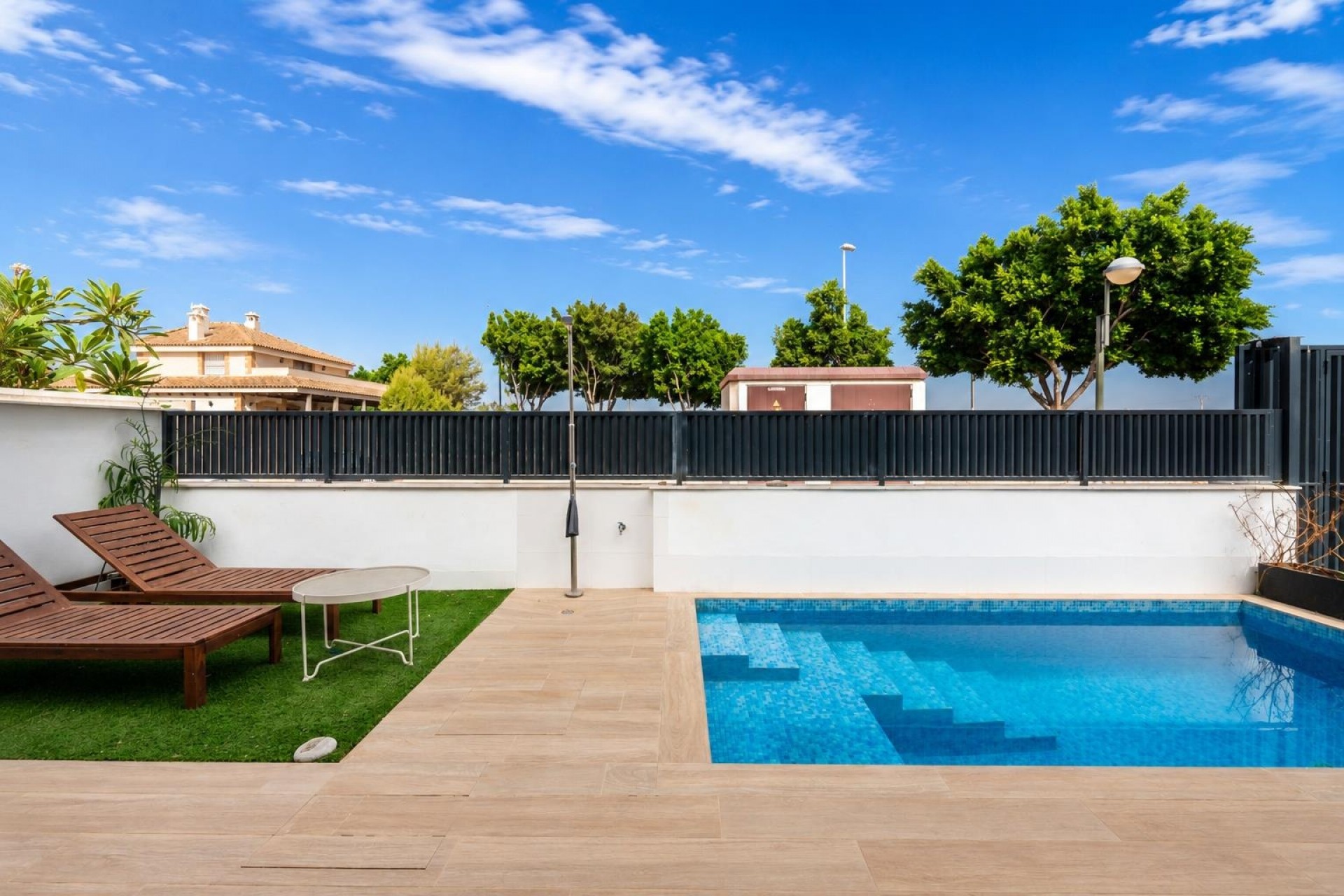 Reventa - Villa -
Roldán