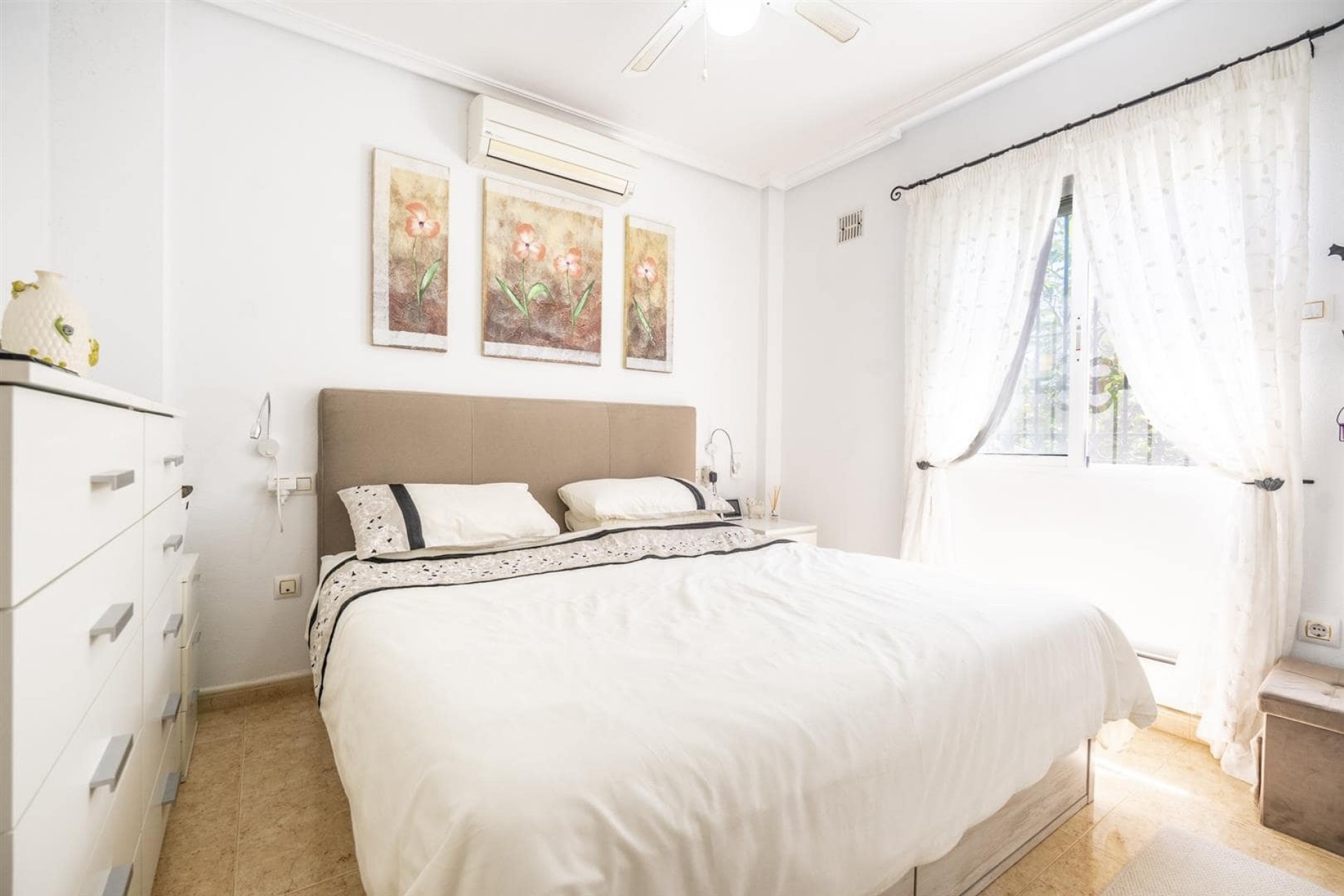 Reventa - Villa -
Sucina
