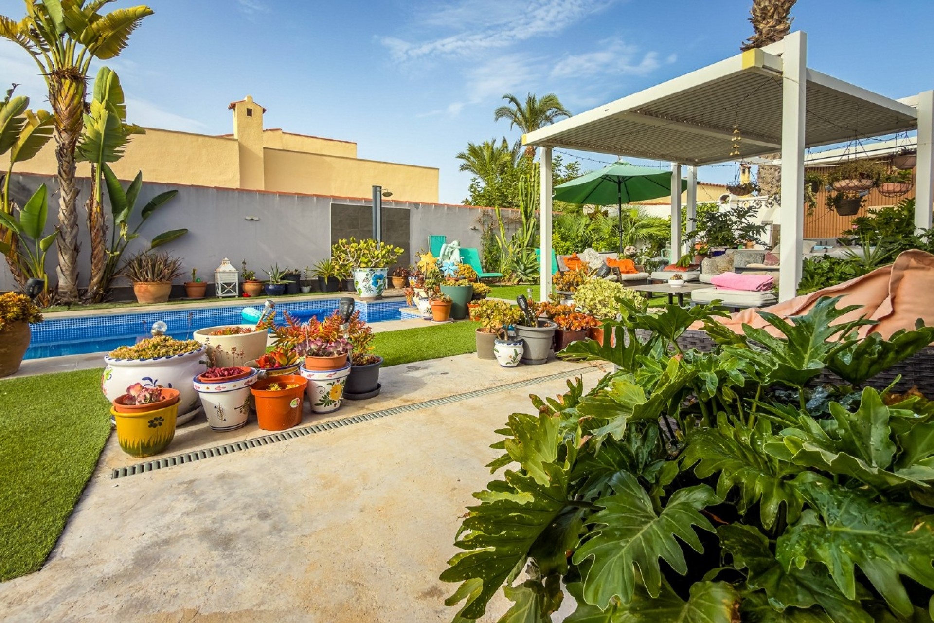 Reventa - Villa -
TORREVIEJA - Torreta - Florida