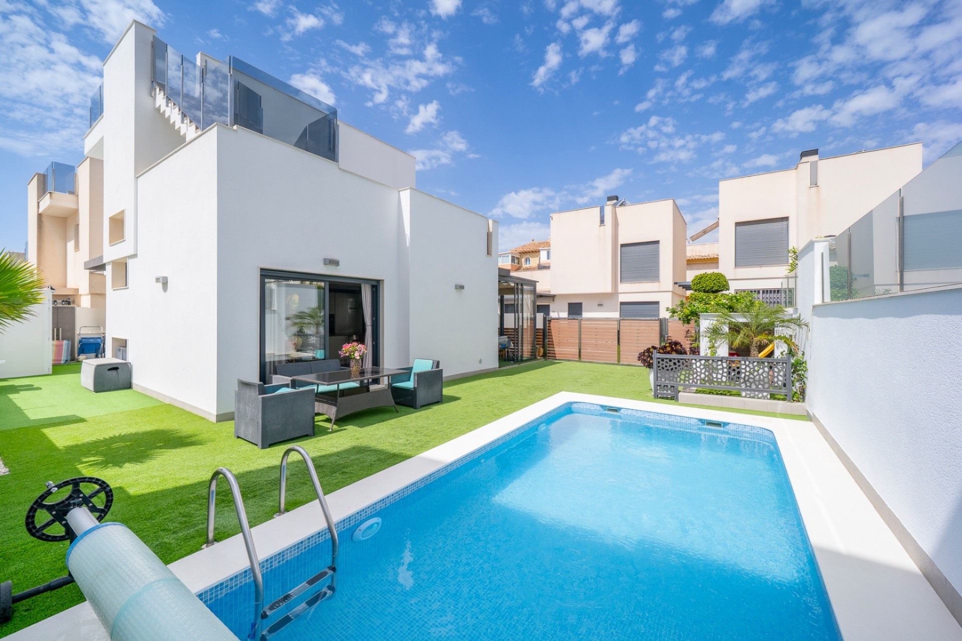 Reventa - Villa -
Torrevieja
