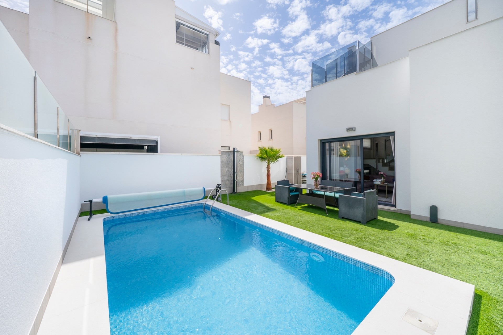 Reventa - Villa -
Torrevieja
