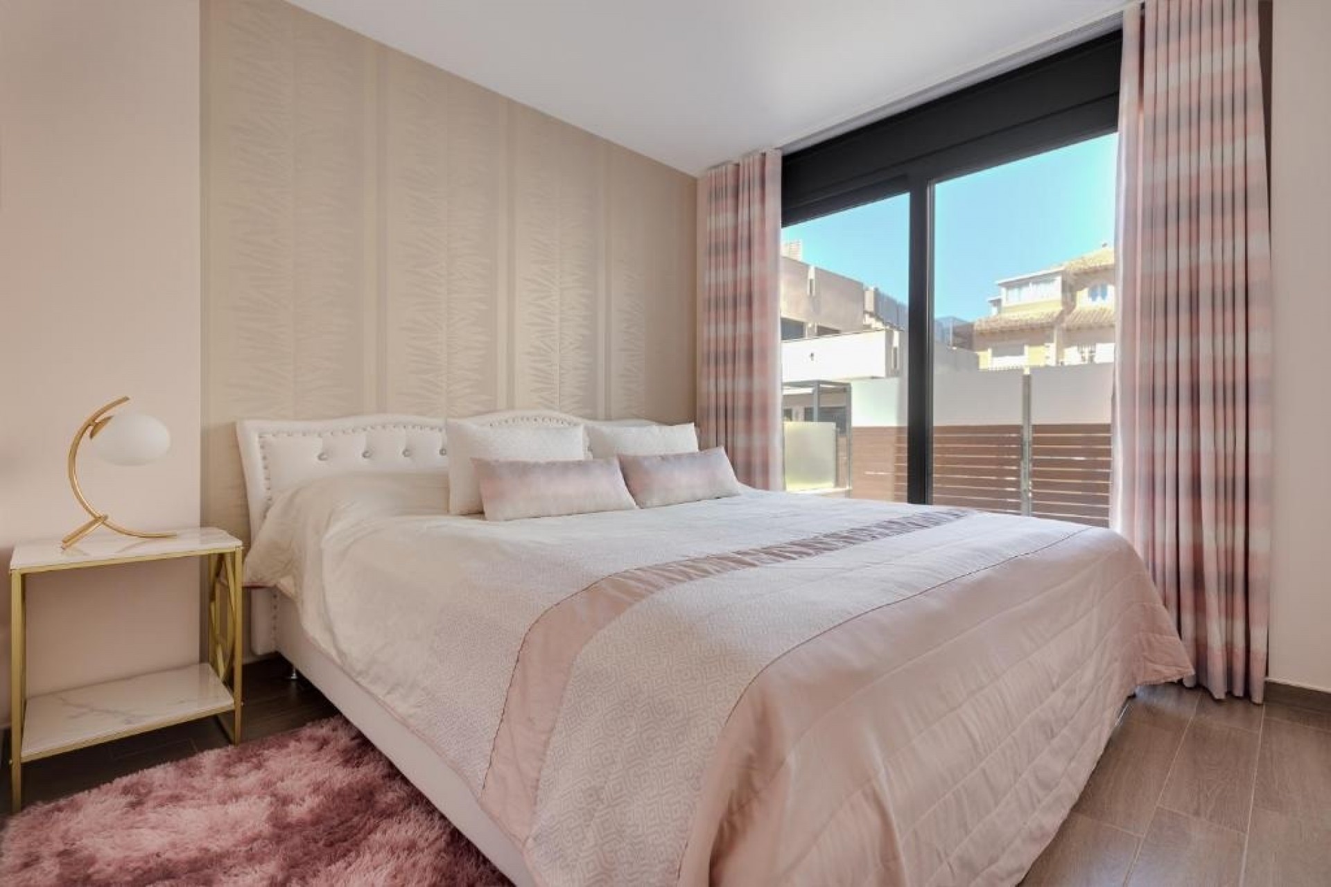 Reventa - Villa -
Torrevieja