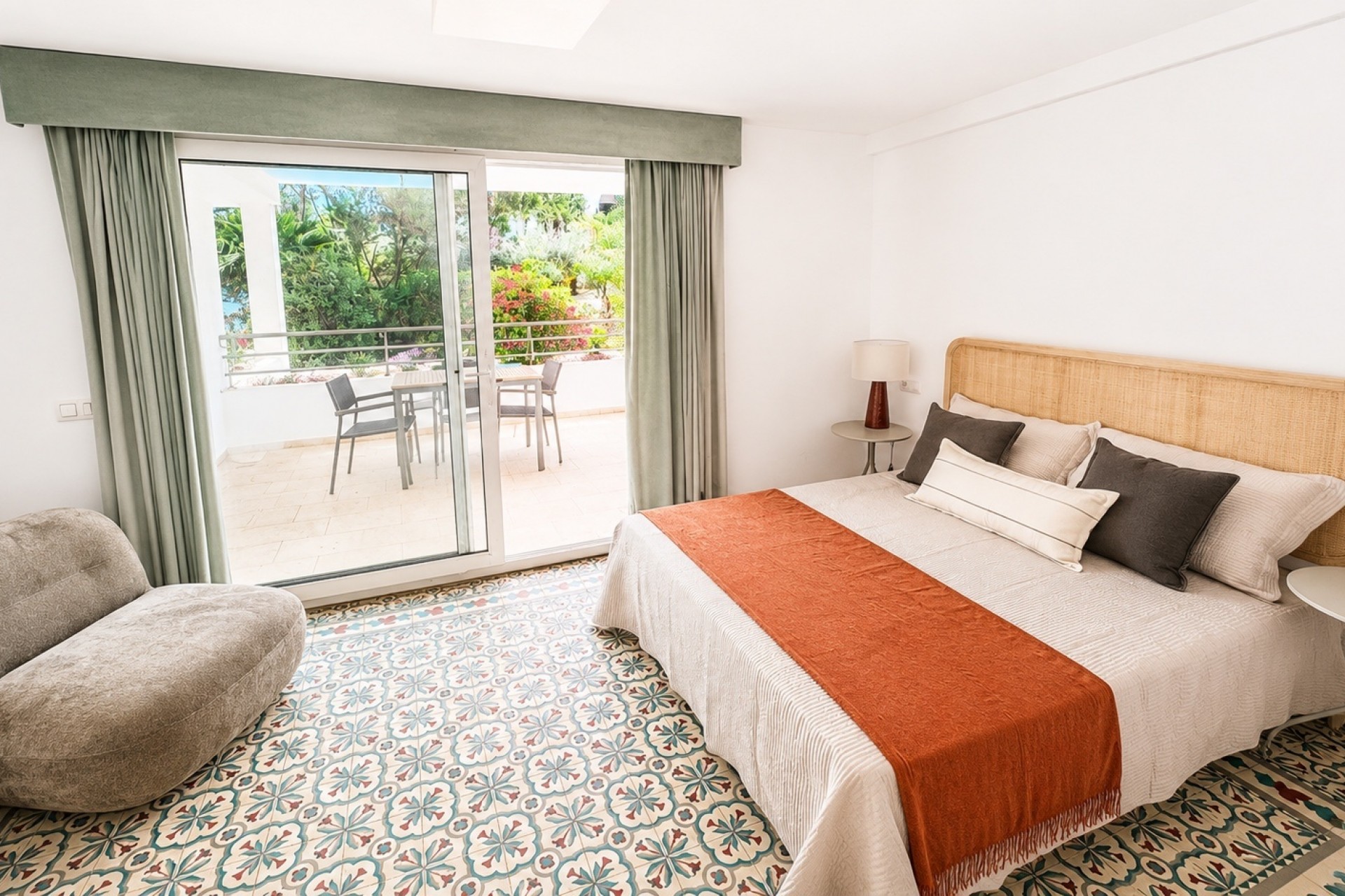 Revente -  -
Altea