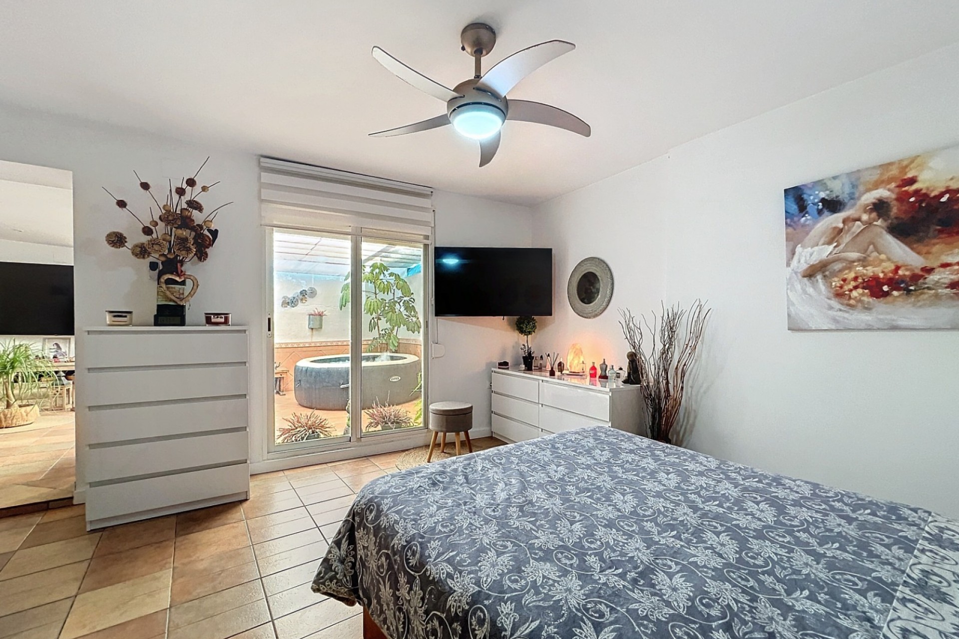 Revente - Appartement -
Albir