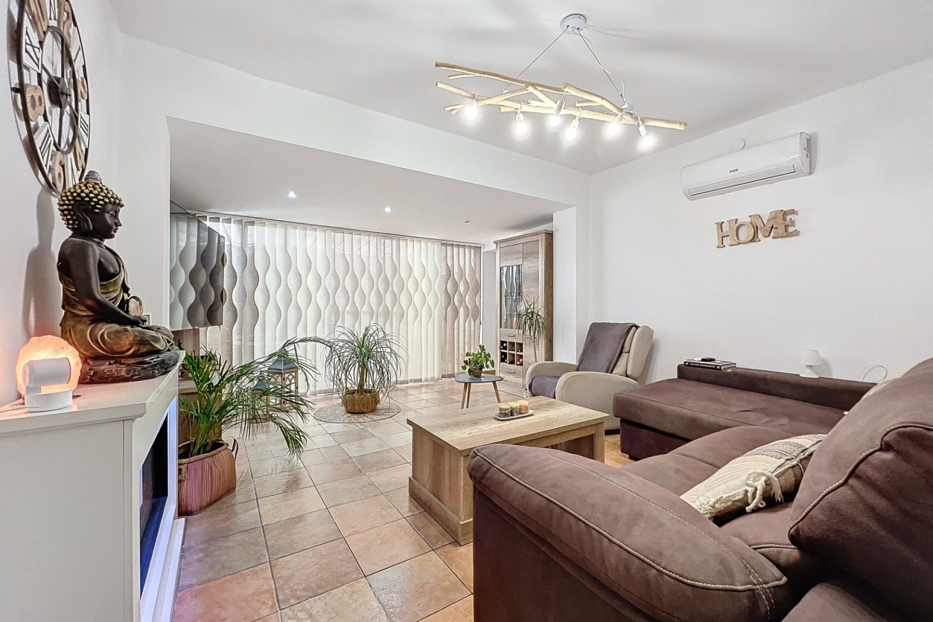 Revente - Appartement -
Albir