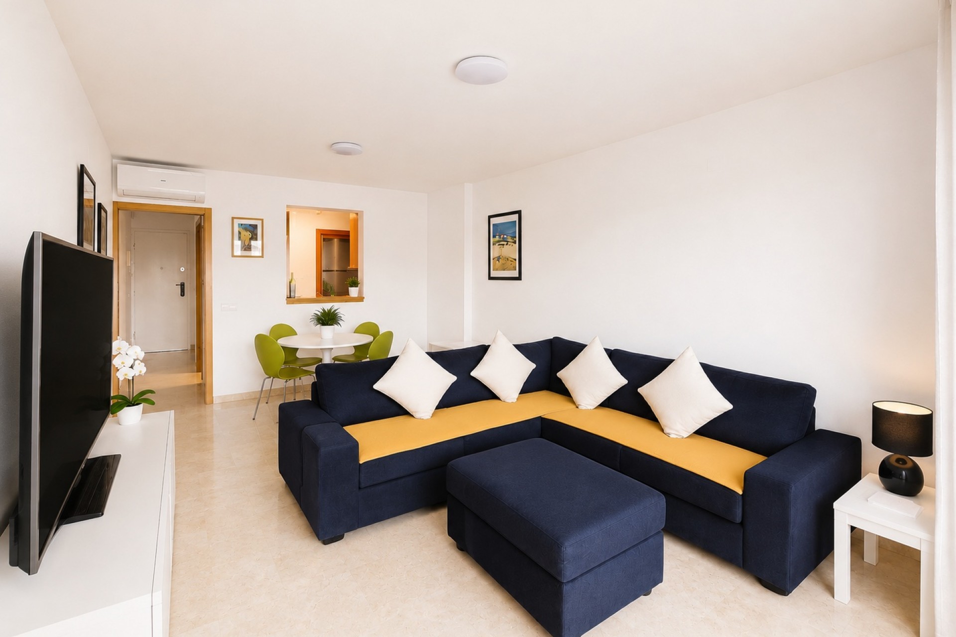 Revente - Appartement -
Albir