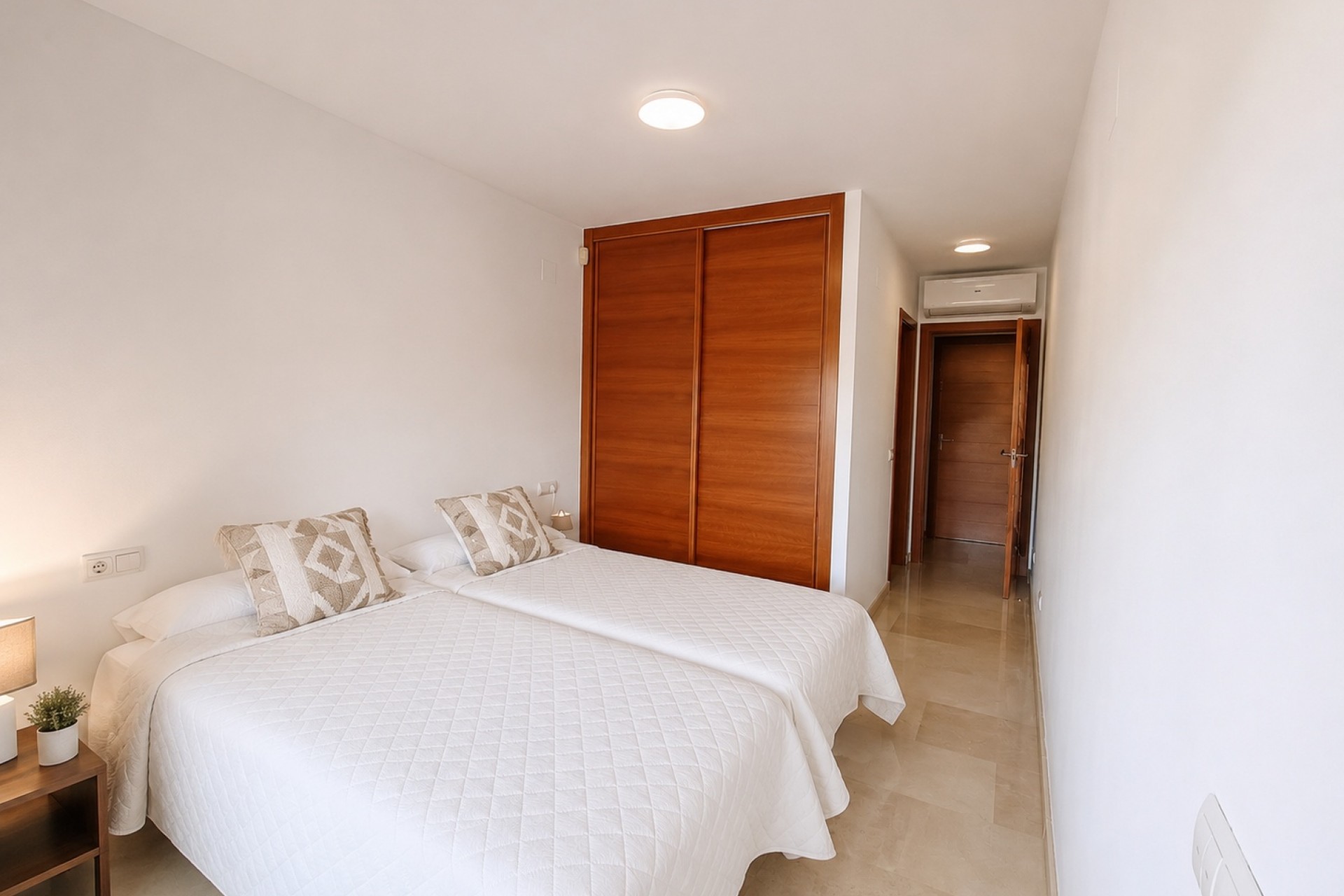 Revente - Appartement -
Albir