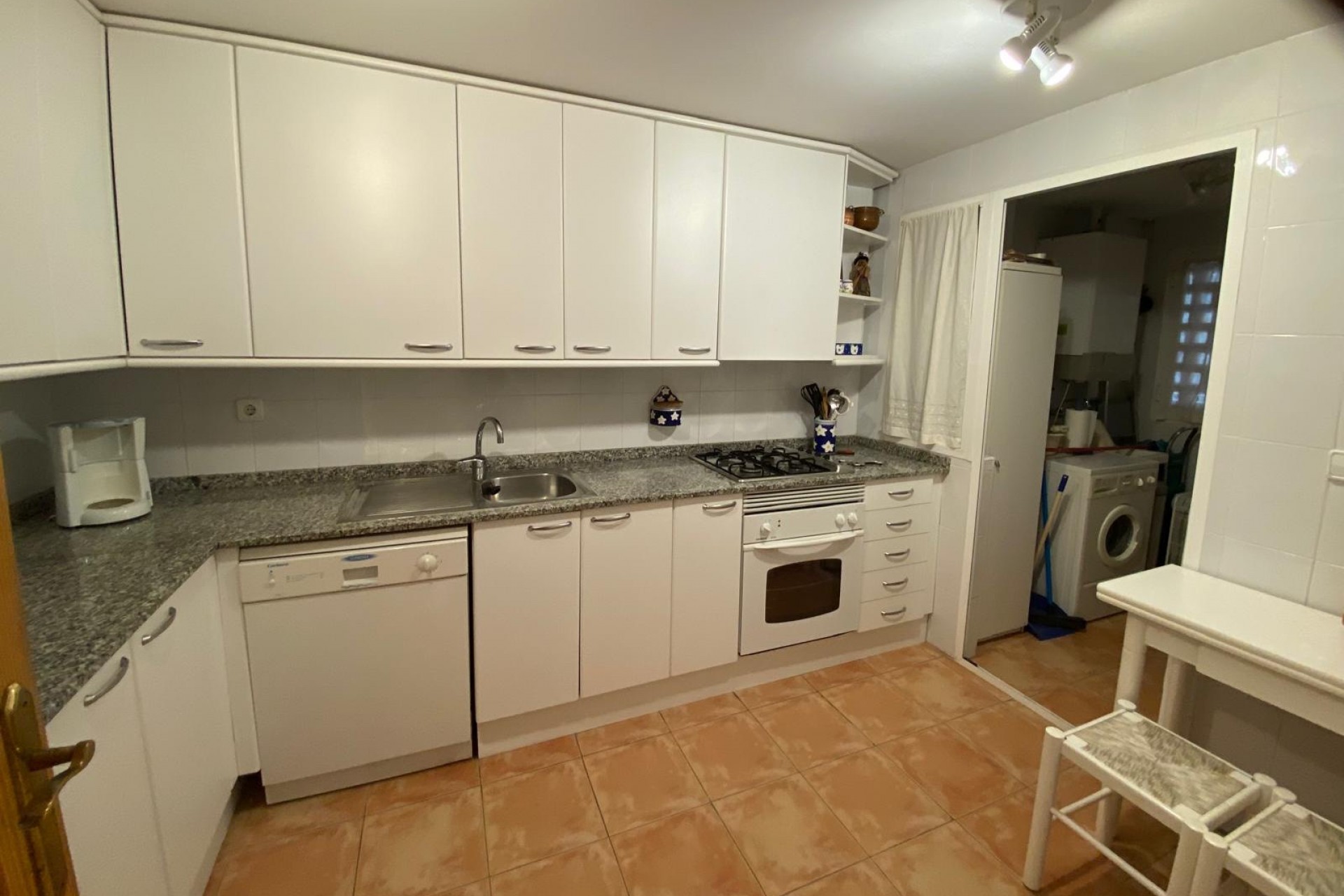 Revente - Appartement -
Albir