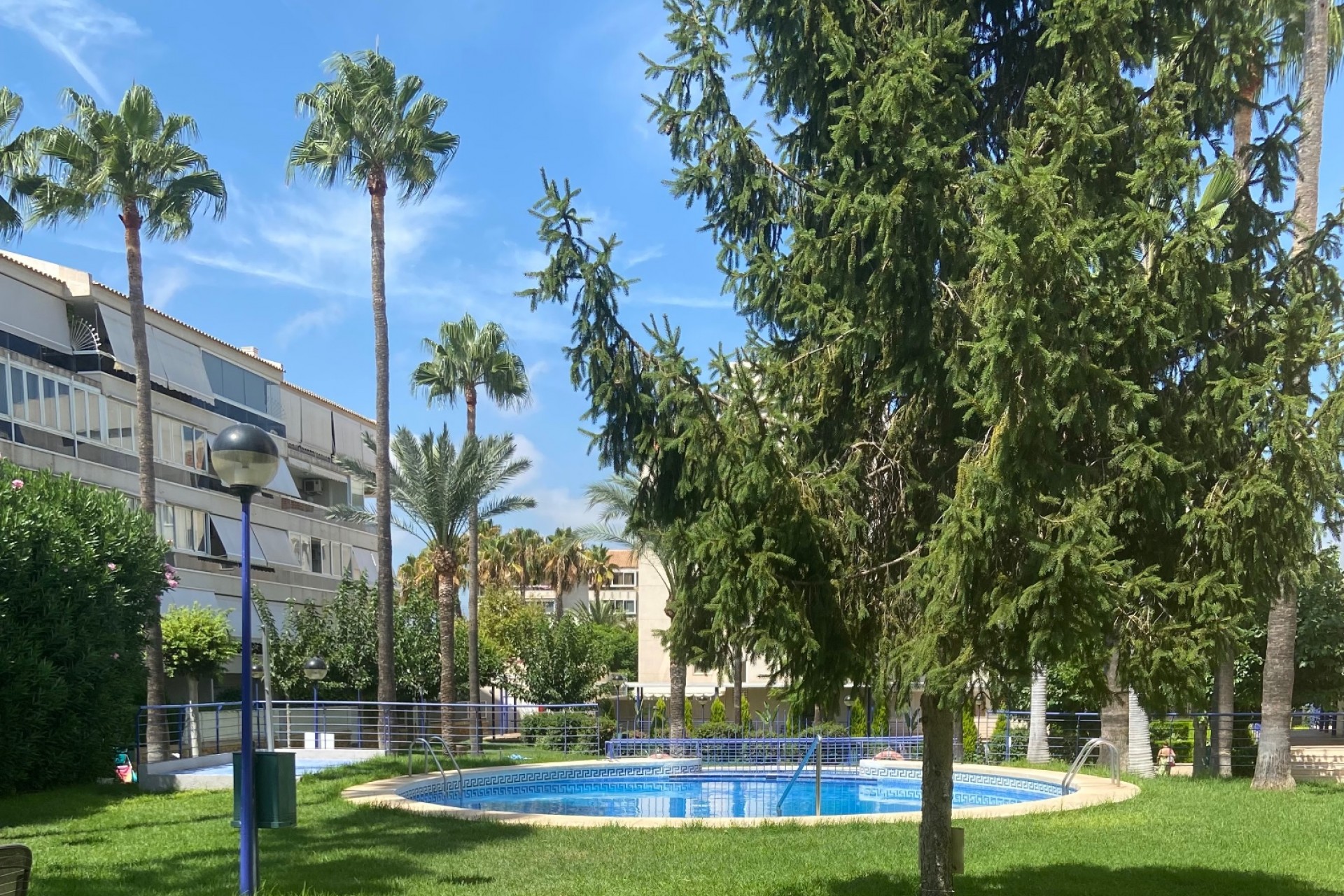 Revente - Appartement -
Albir