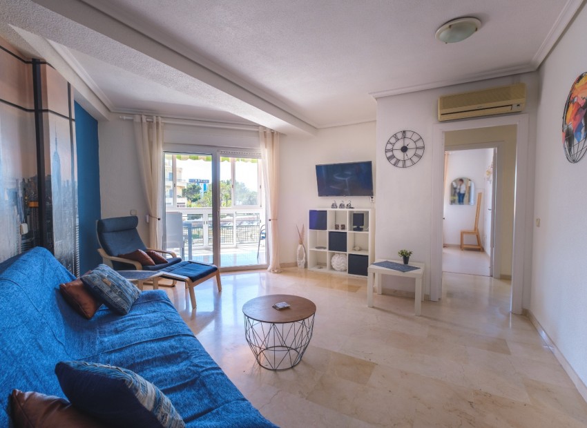 Revente - Appartement -
Albir