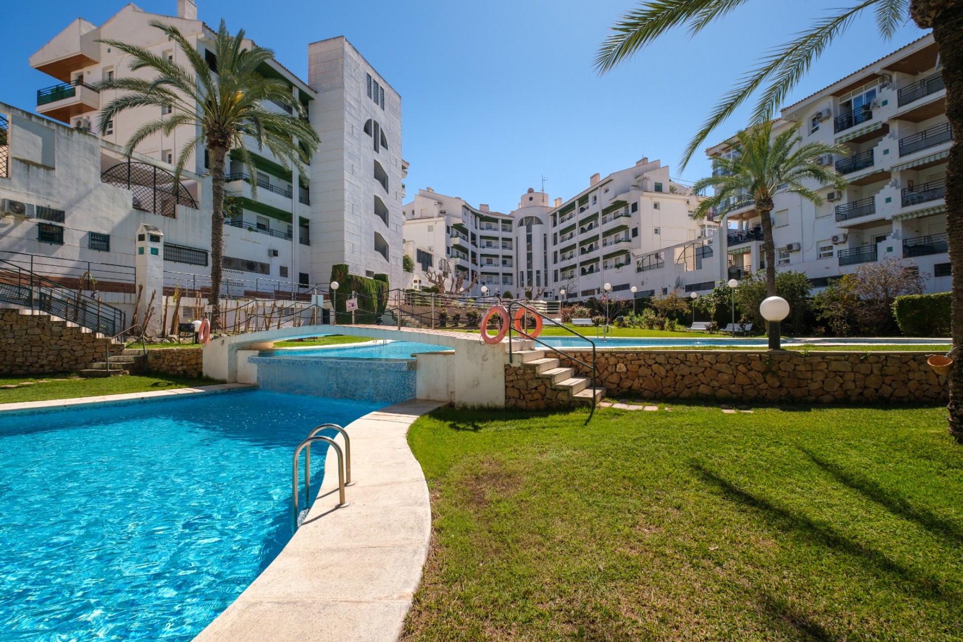 Revente - Appartement -
Albir