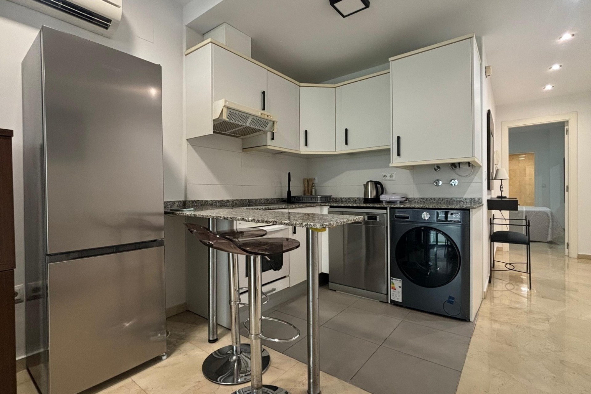 Revente - Appartement -
Benidorm - Playa Poniente