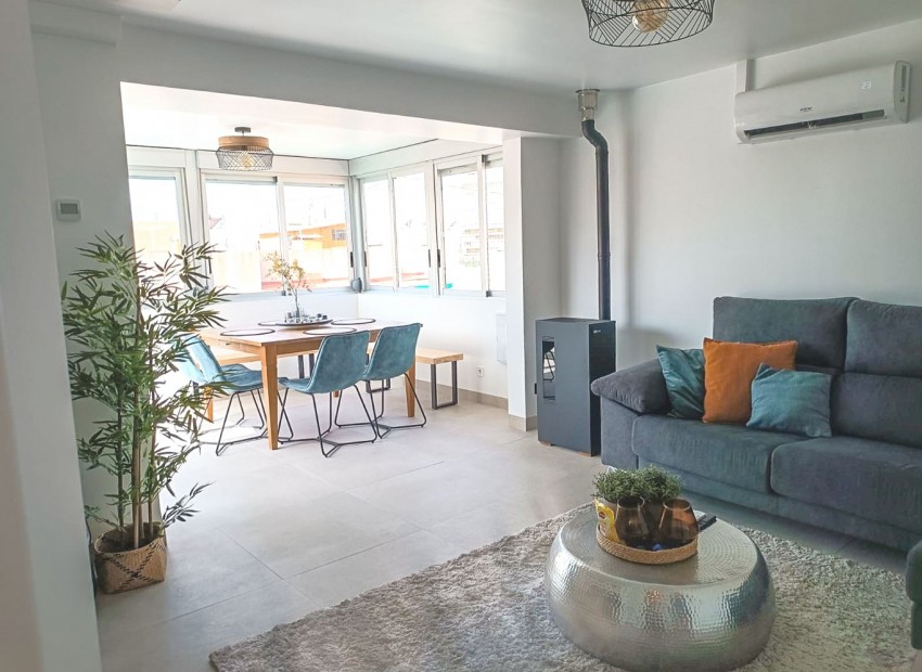 Revente - Appartement -
Benidorm
