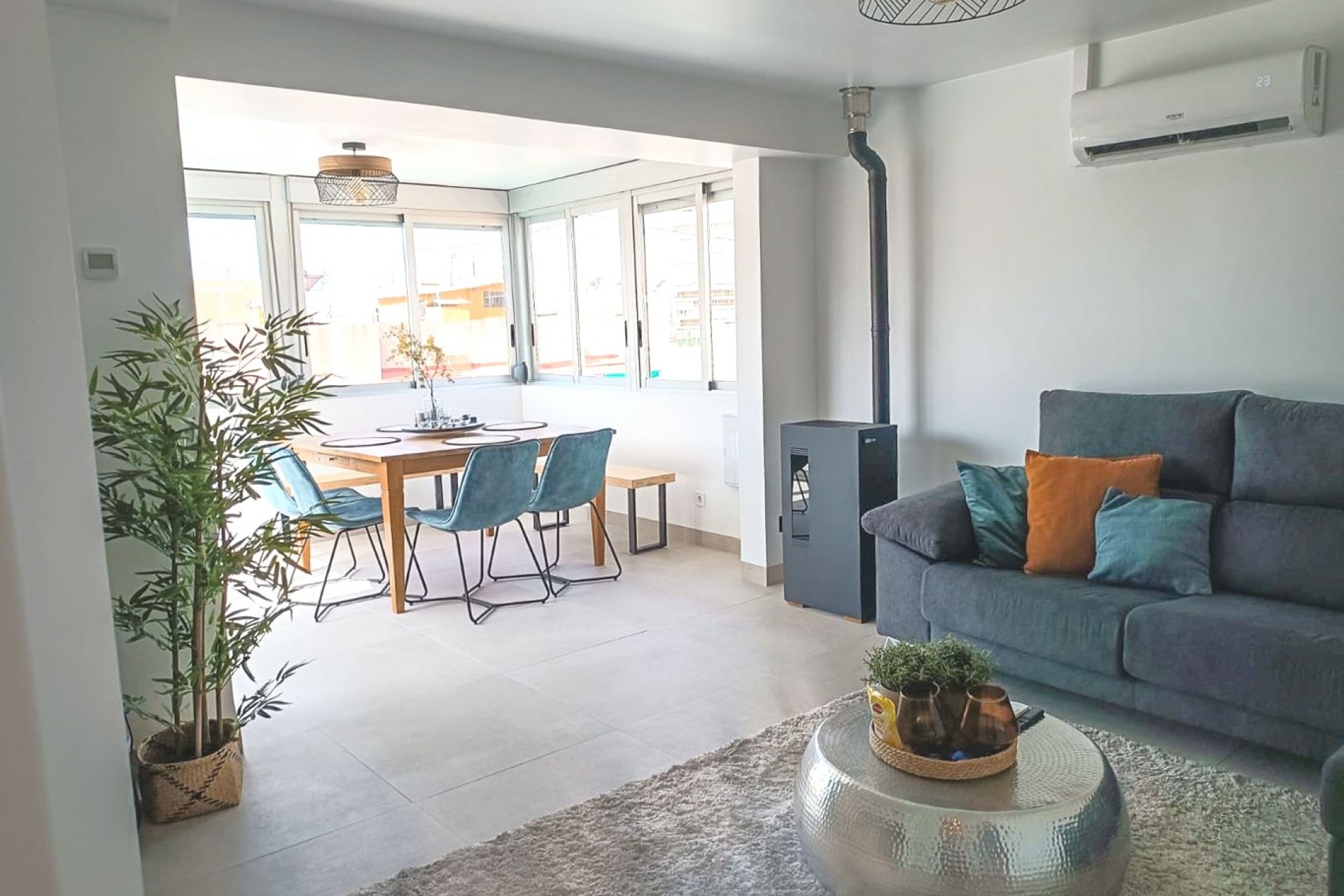 Revente - Appartement -
Benidorm