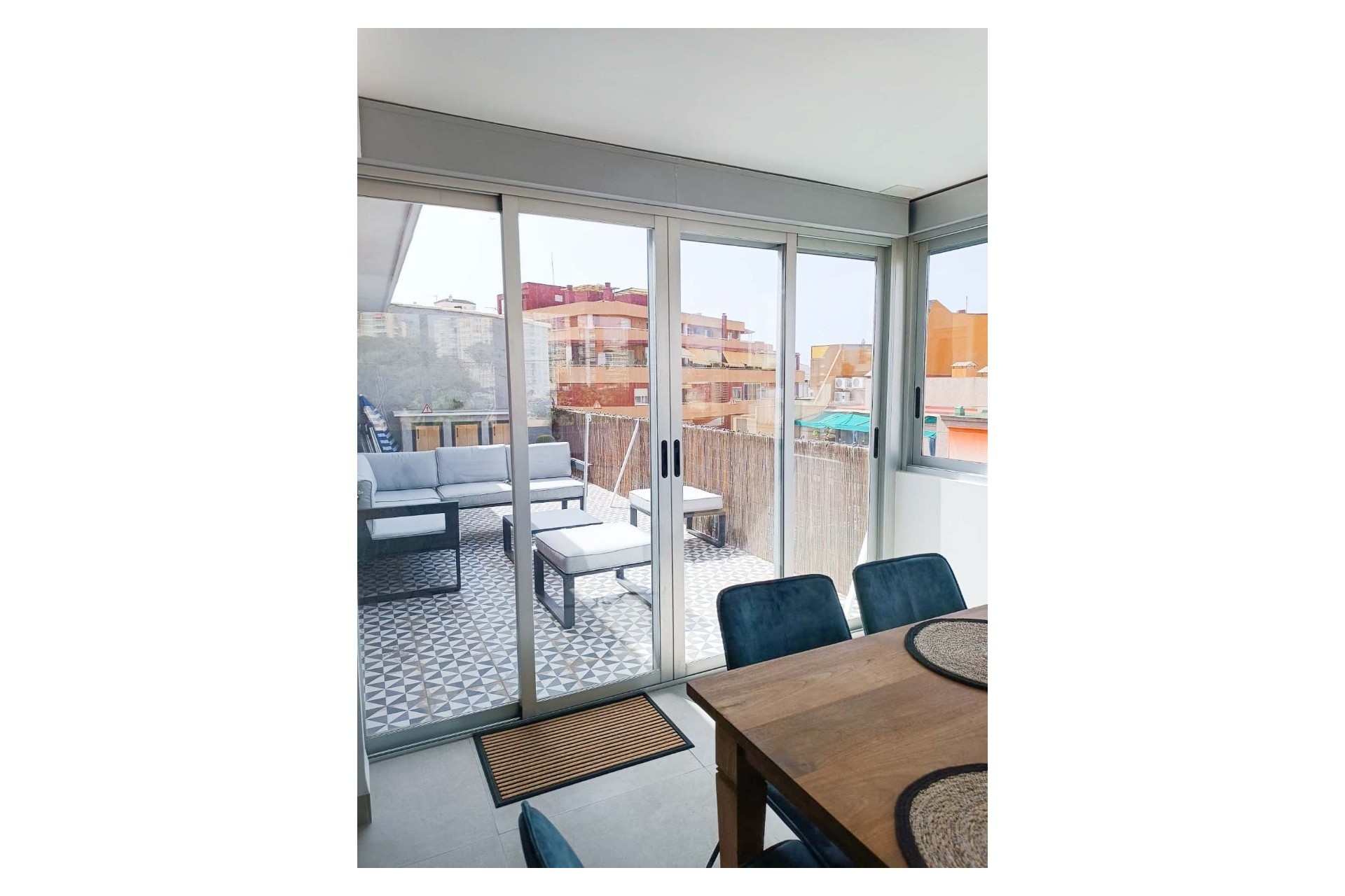 Revente - Appartement -
Benidorm