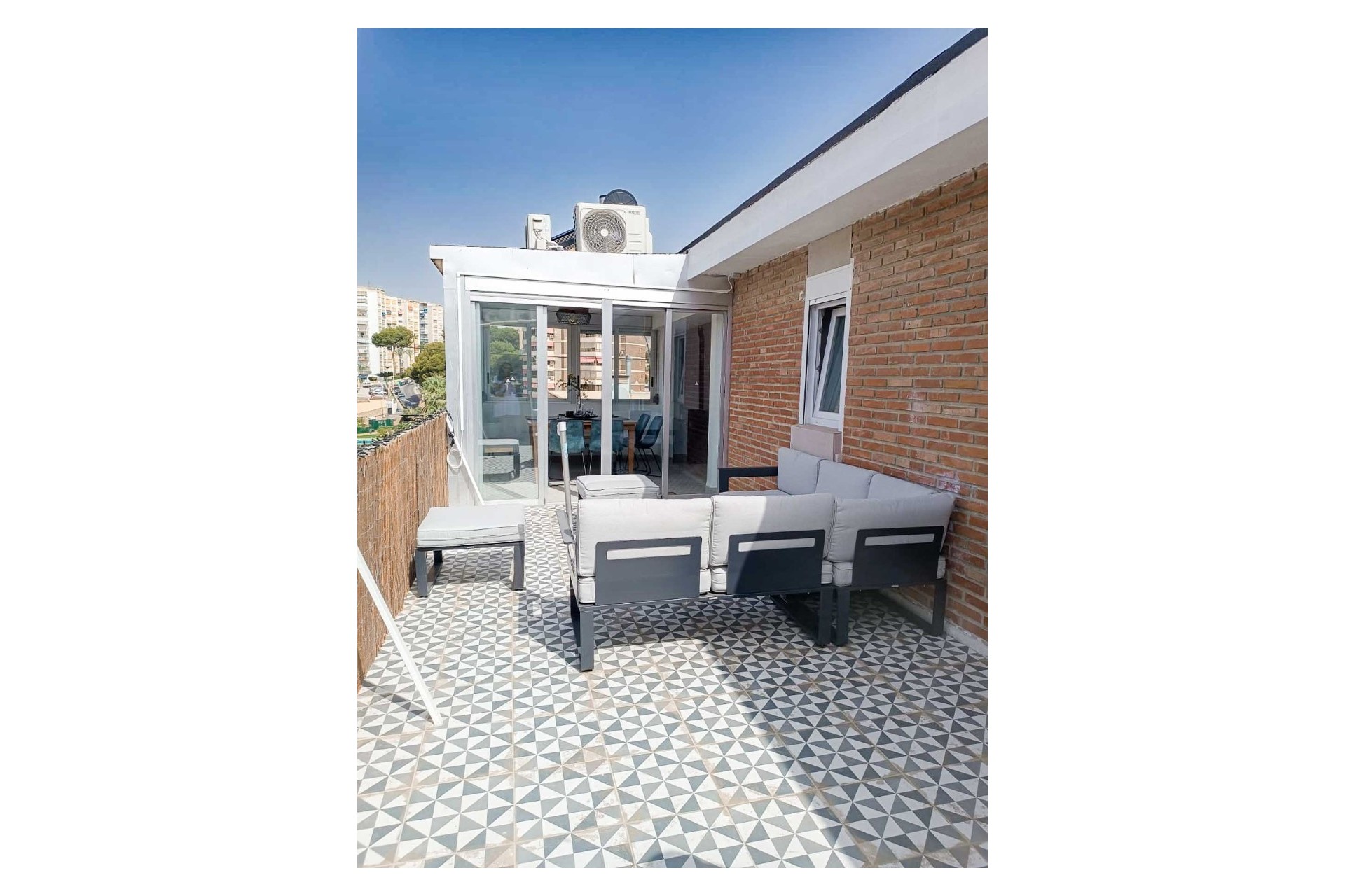 Revente - Appartement -
Benidorm